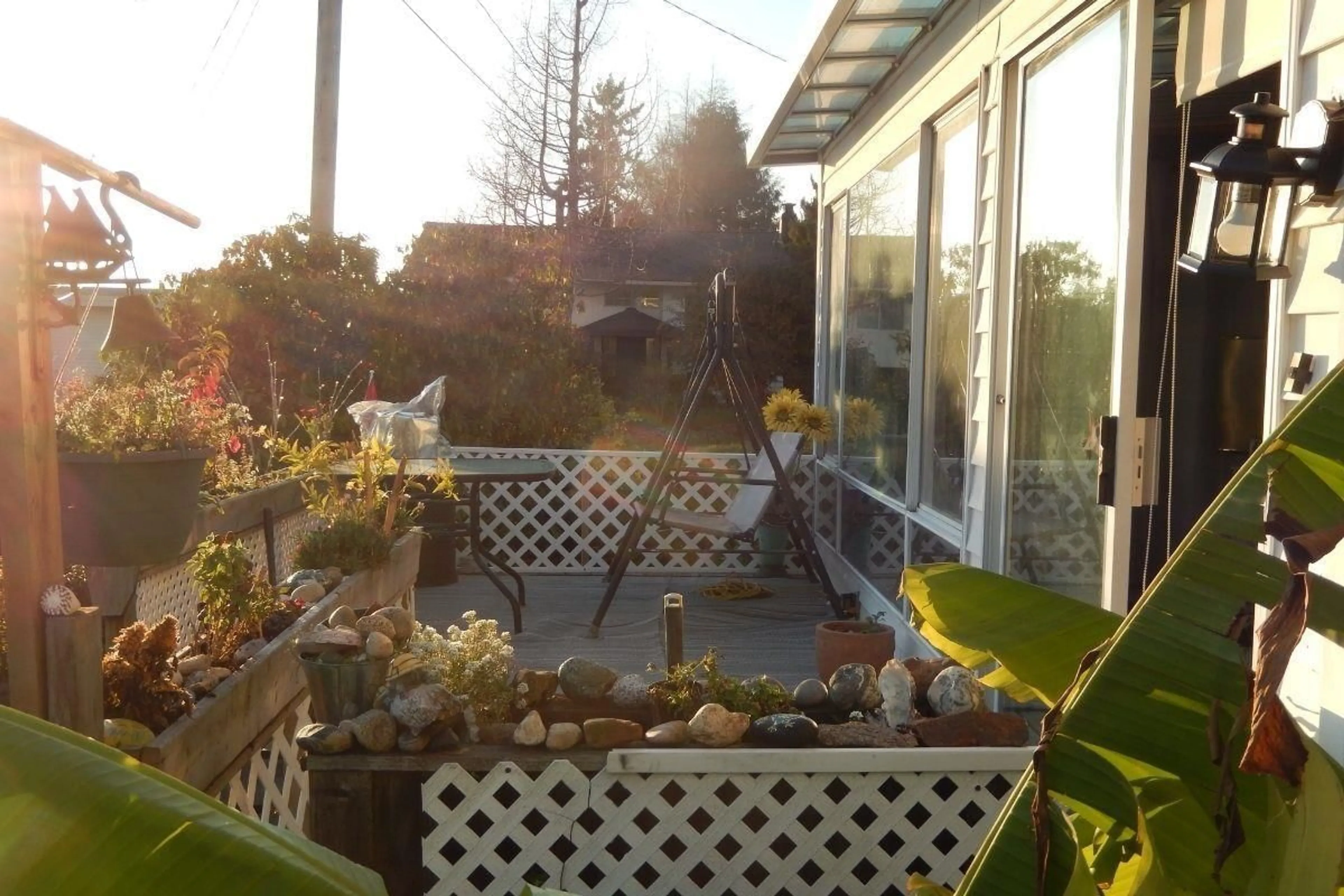 Patio, unknown for 1 - 1040 PARKER, White Rock British Columbia V4B4R7