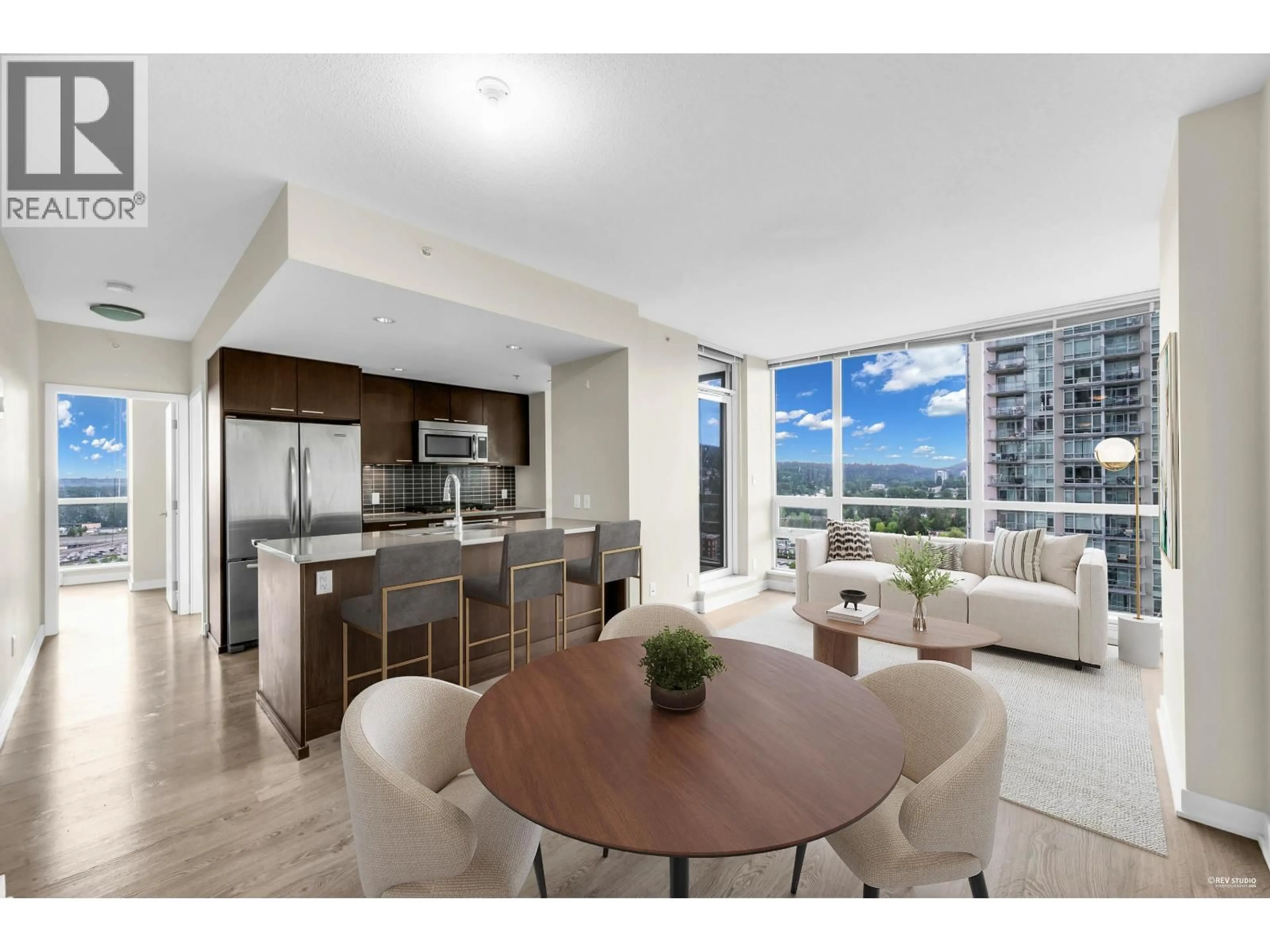 Open concept kitchen, unknown for 2307 - 2975 ATLANTIC AVENUE, Coquitlam British Columbia V3B0C5