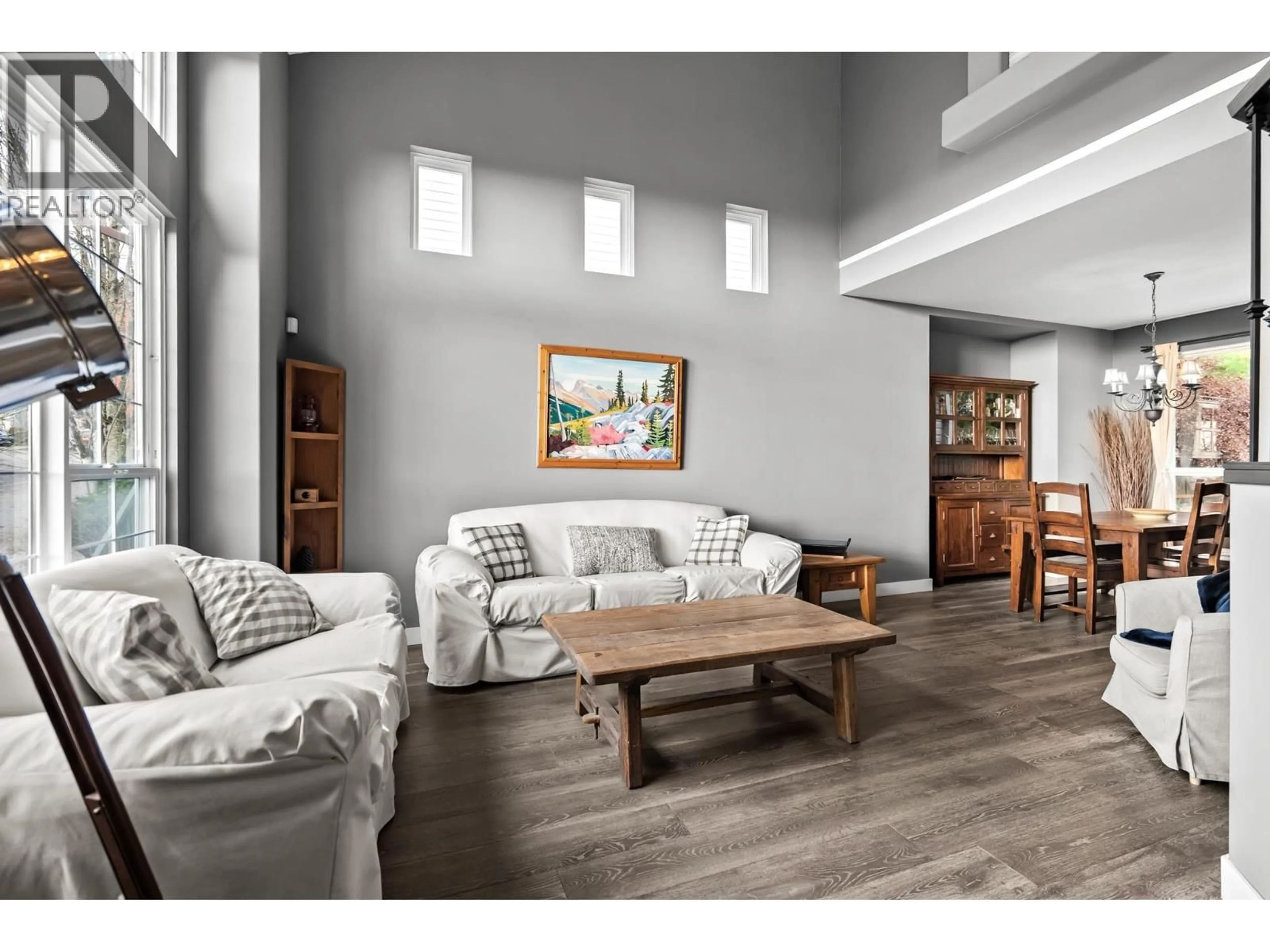 Living room with furniture, wood/laminate floor for 2517 PLATINUM LANE, Coquitlam British Columbia V3E3L1