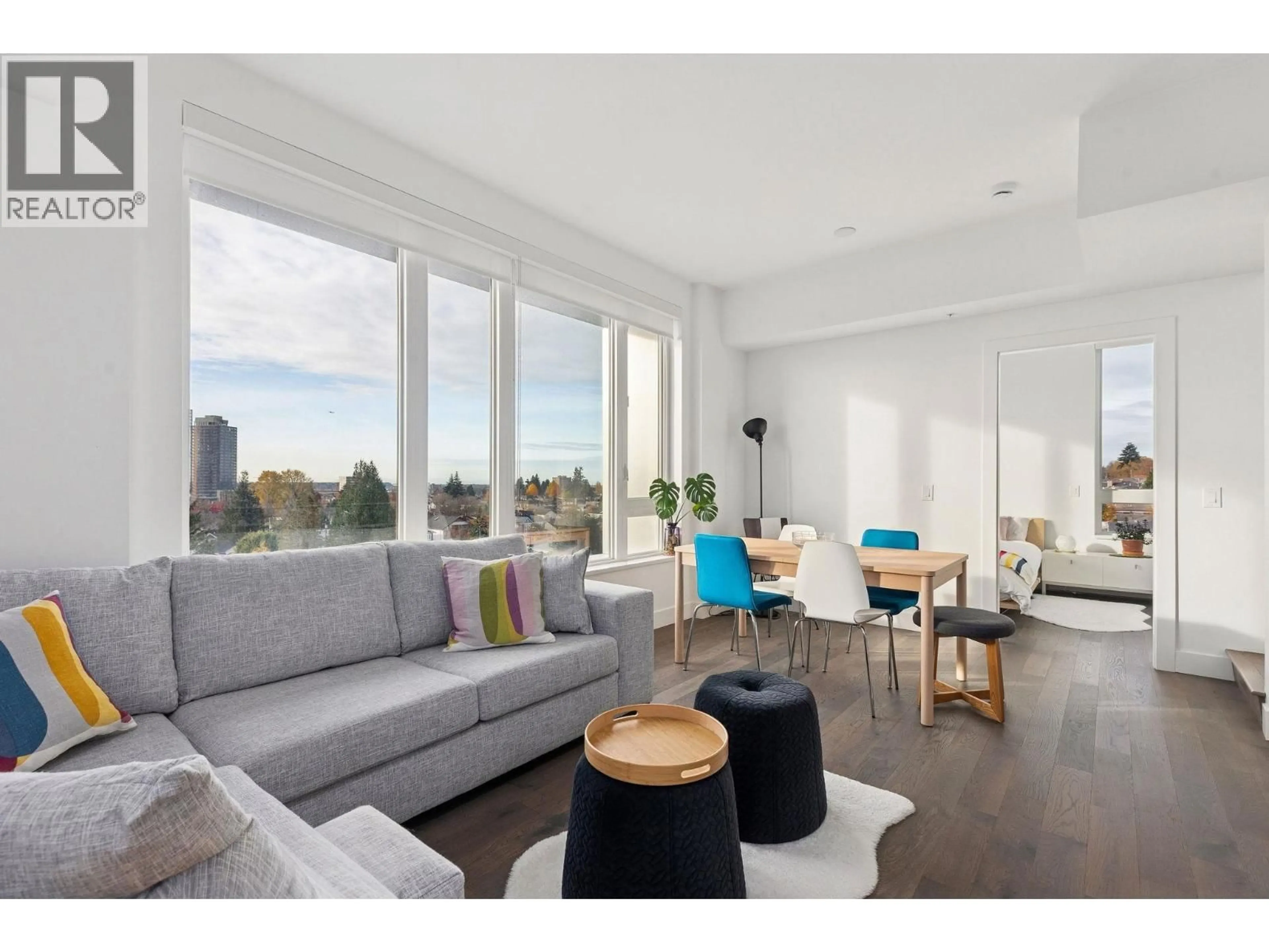 Living room with furniture, unknown for 603 - 7777 CAMBIE STREET, Vancouver British Columbia V6P3H9