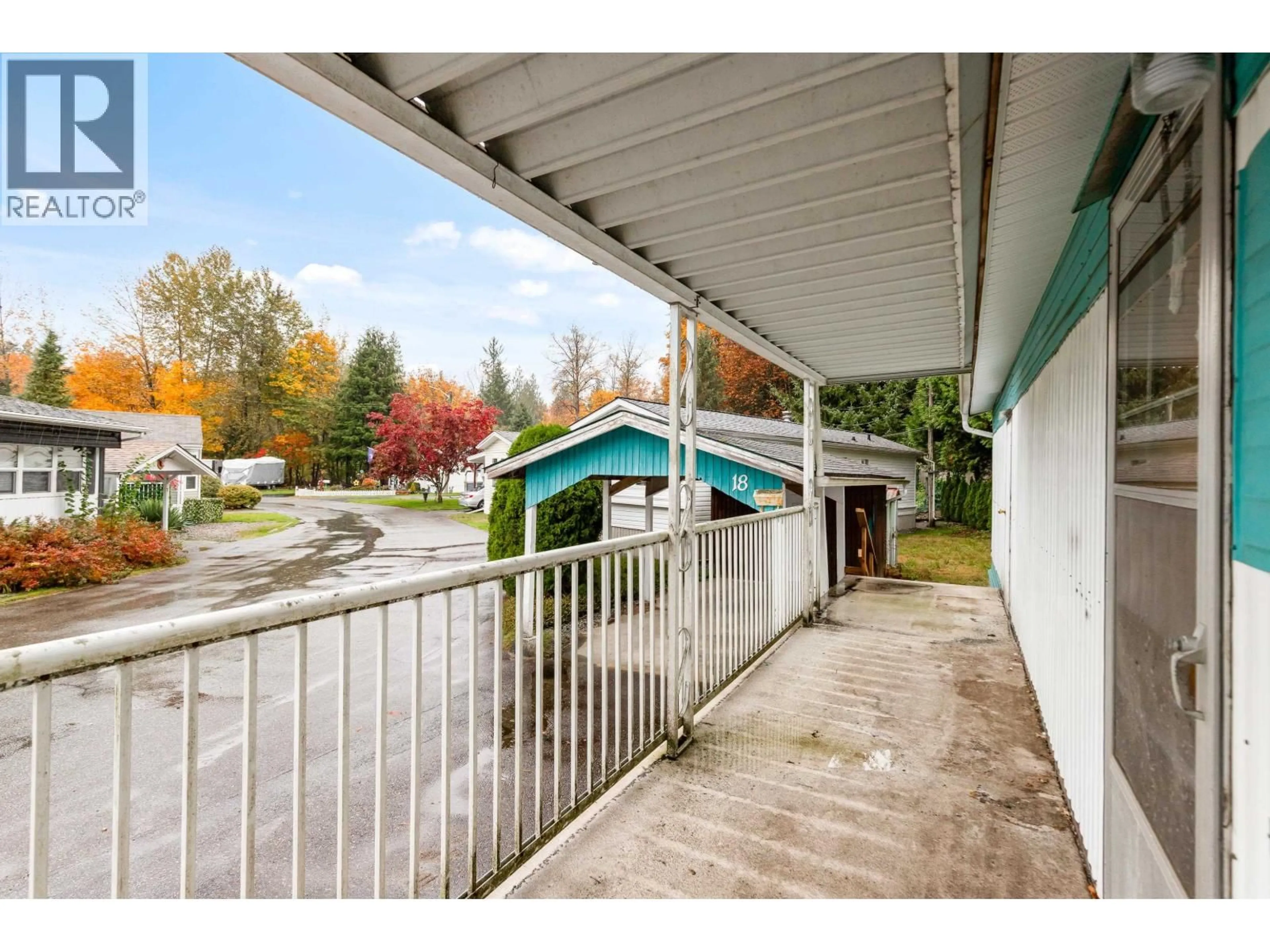 Patio, street for 18 - 12868 229TH STREET, Maple Ridge British Columbia V2X6R1