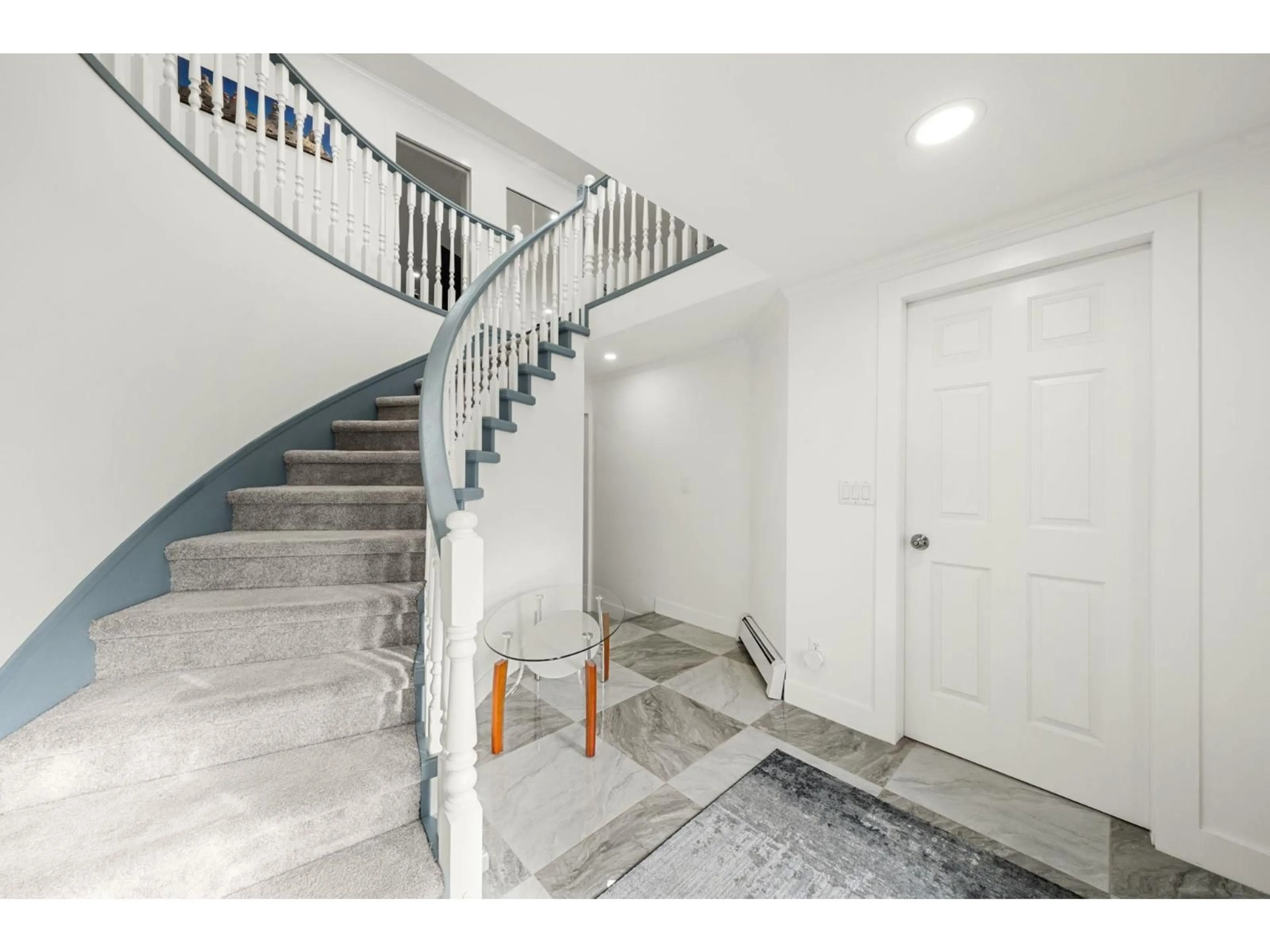 Unknown for 8782 143A, Surrey British Columbia V3W3Y2