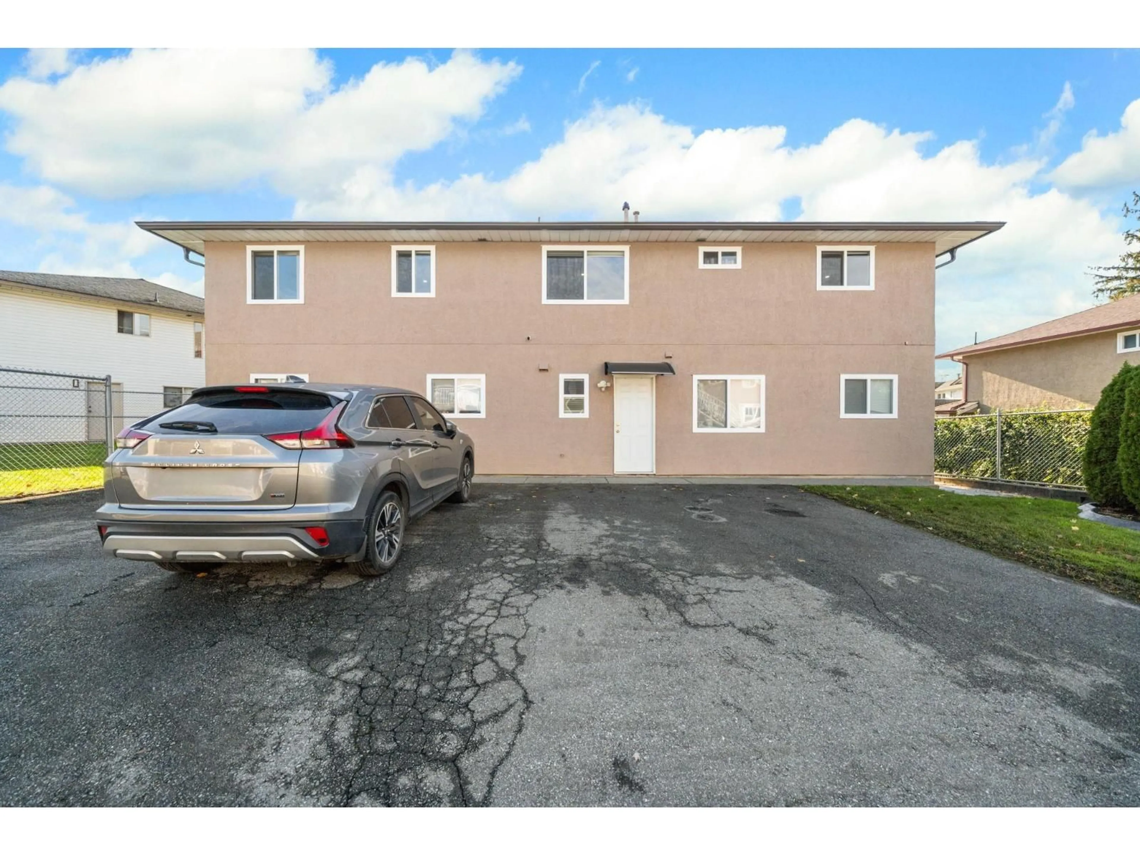 A pic from outside/outdoor area/front of a property/back of a property/a pic from drone, unknown for 8782 143A, Surrey British Columbia V3W3Y2