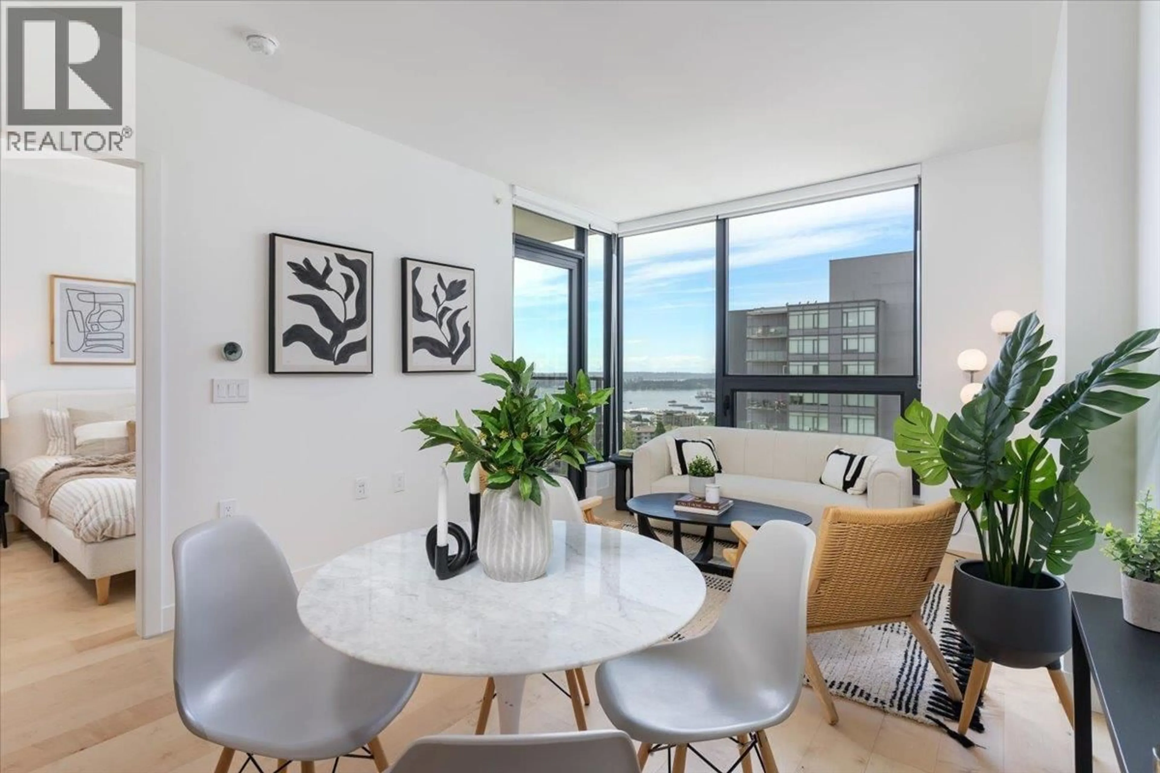 Unknown for 1004 - 135 13TH STREET, North Vancouver British Columbia V7L0J8