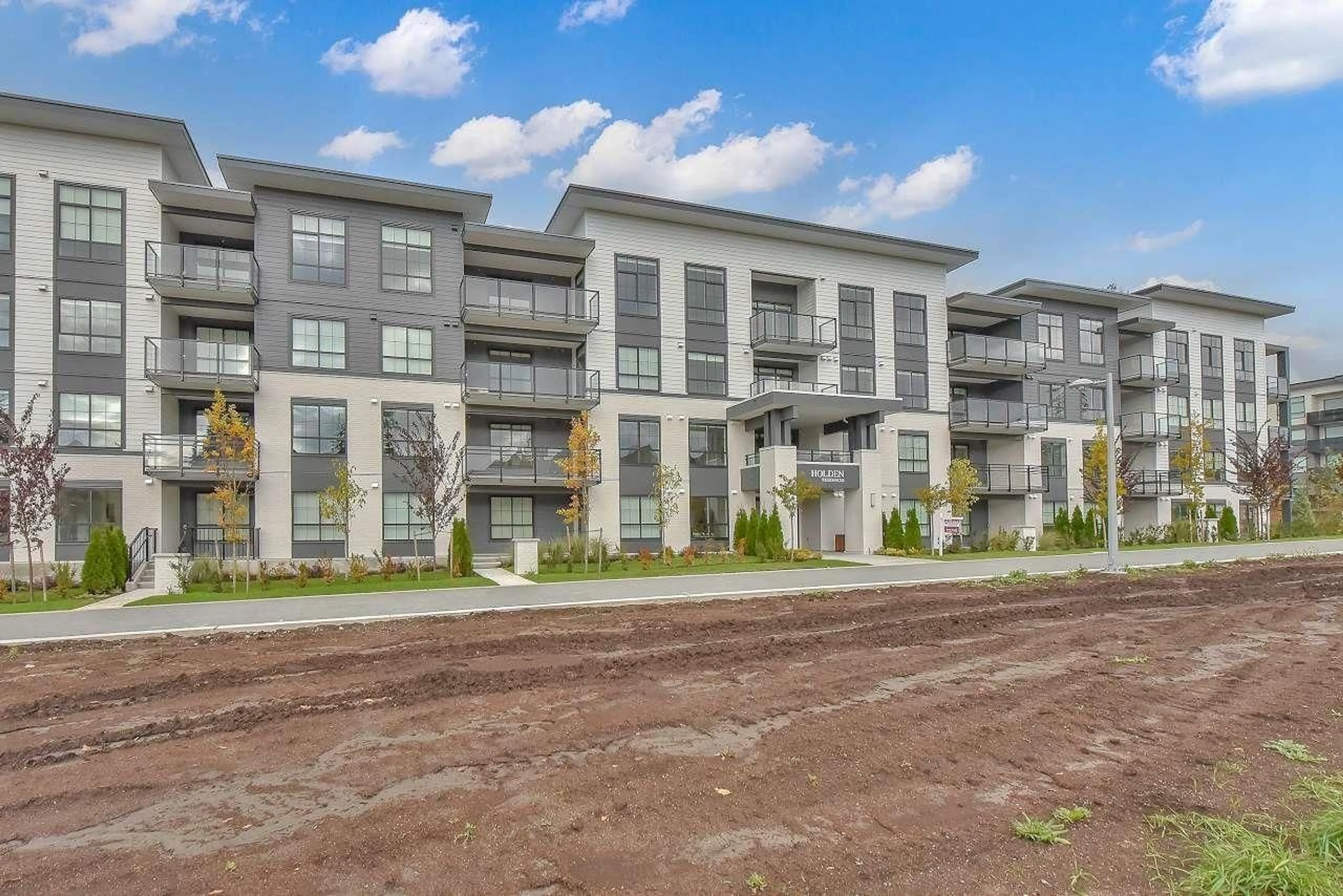 Unknown for 109 - 2425 166, Surrey British Columbia V3S0B8