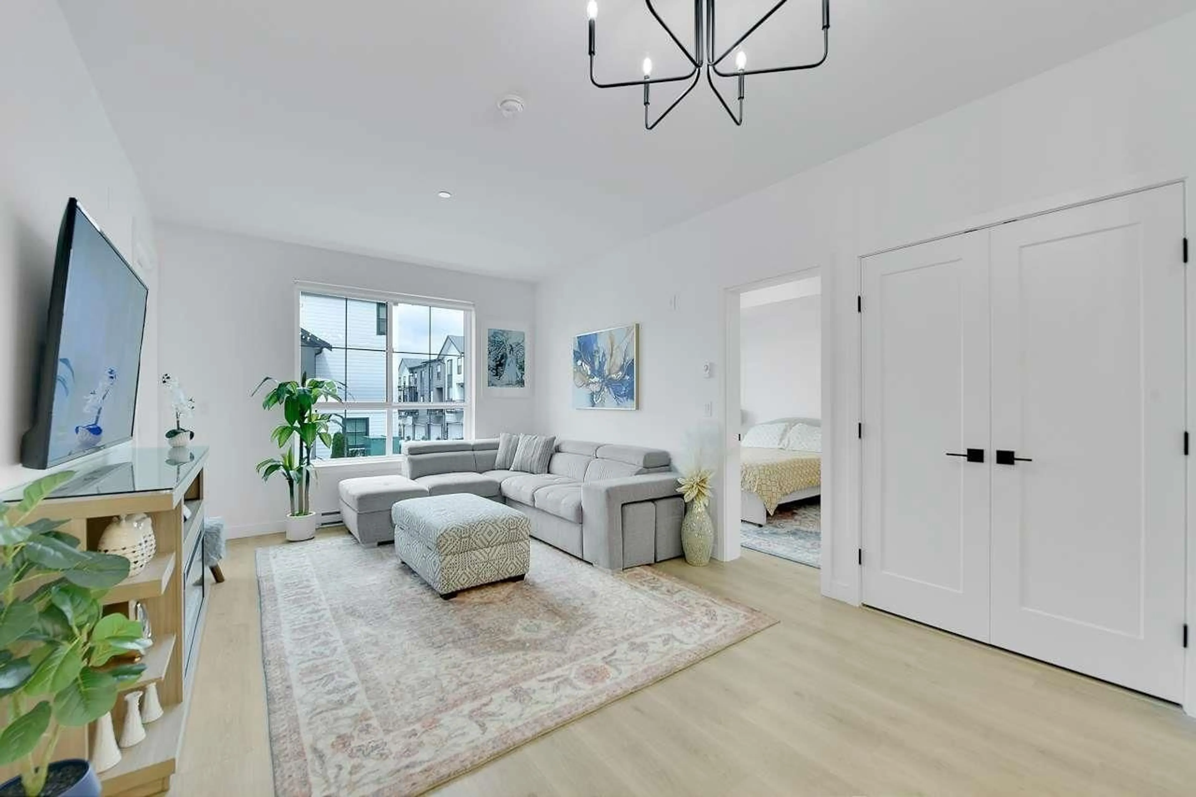 Living room with furniture, unknown for 109 - 2425 166, Surrey British Columbia V3S0B8