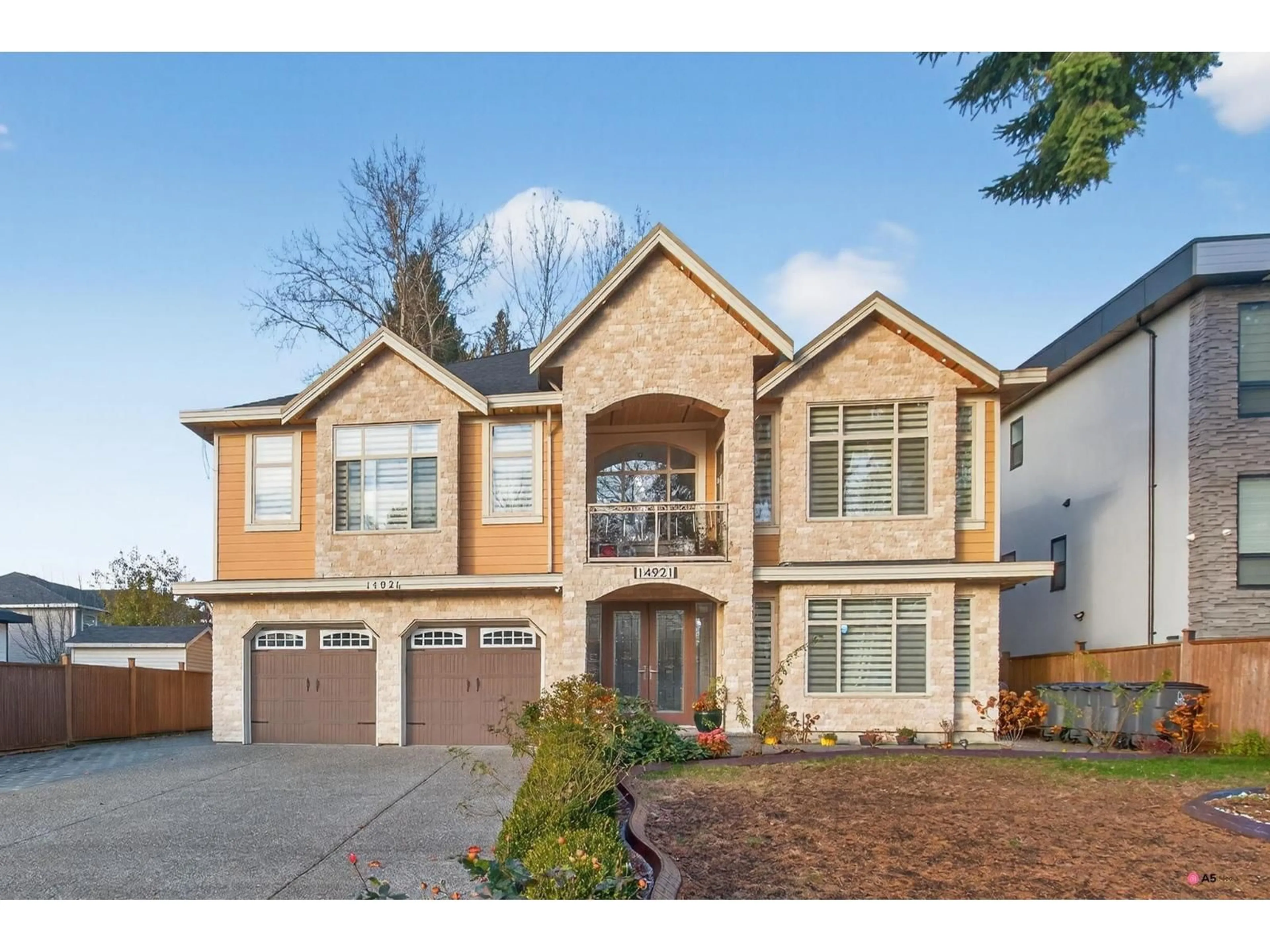 Home with brick exterior material, street for 14921 90, Surrey British Columbia V3R6W2