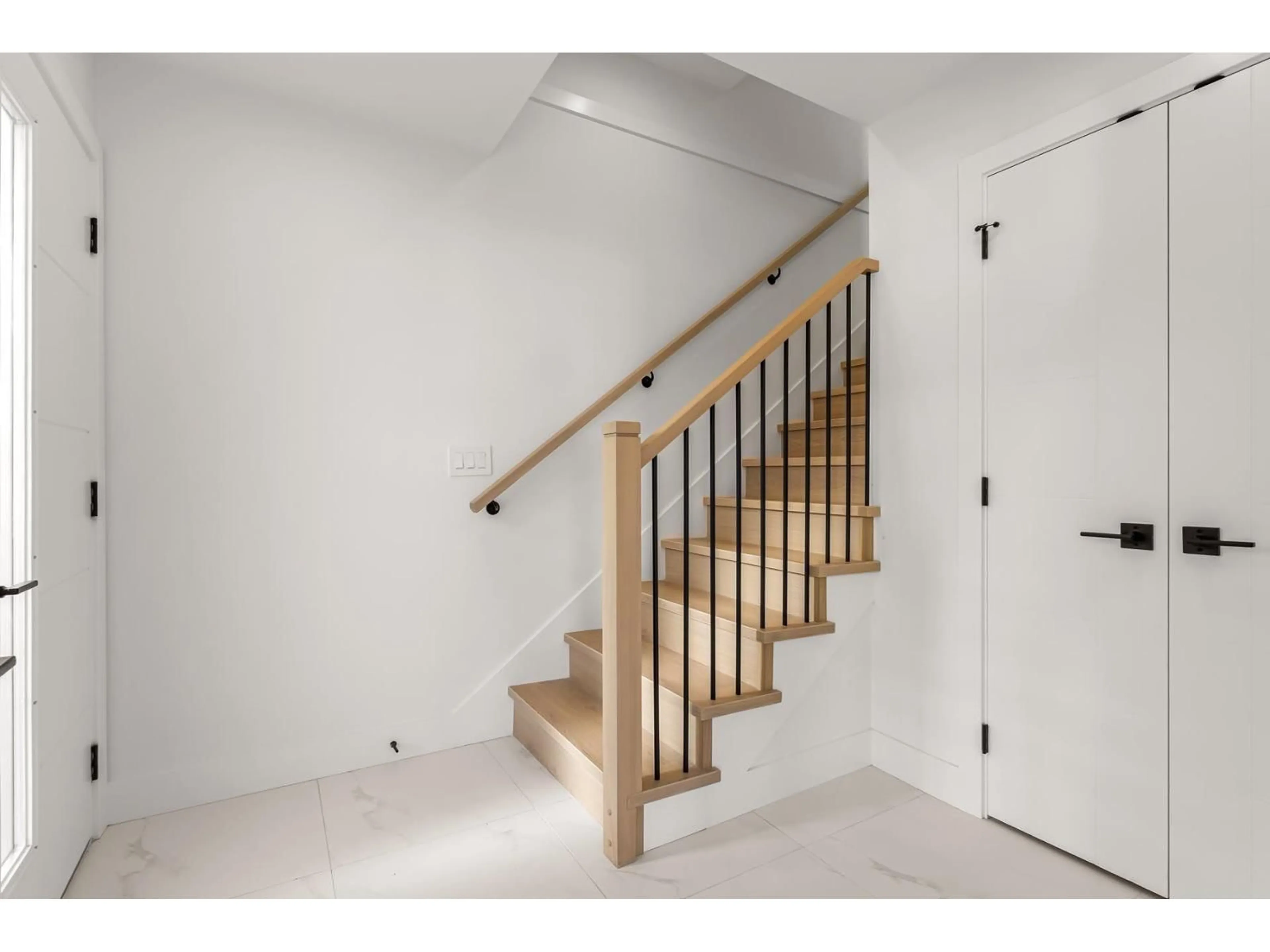 Stairs for 2 - 22348 48, Langley British Columbia V3A3N5