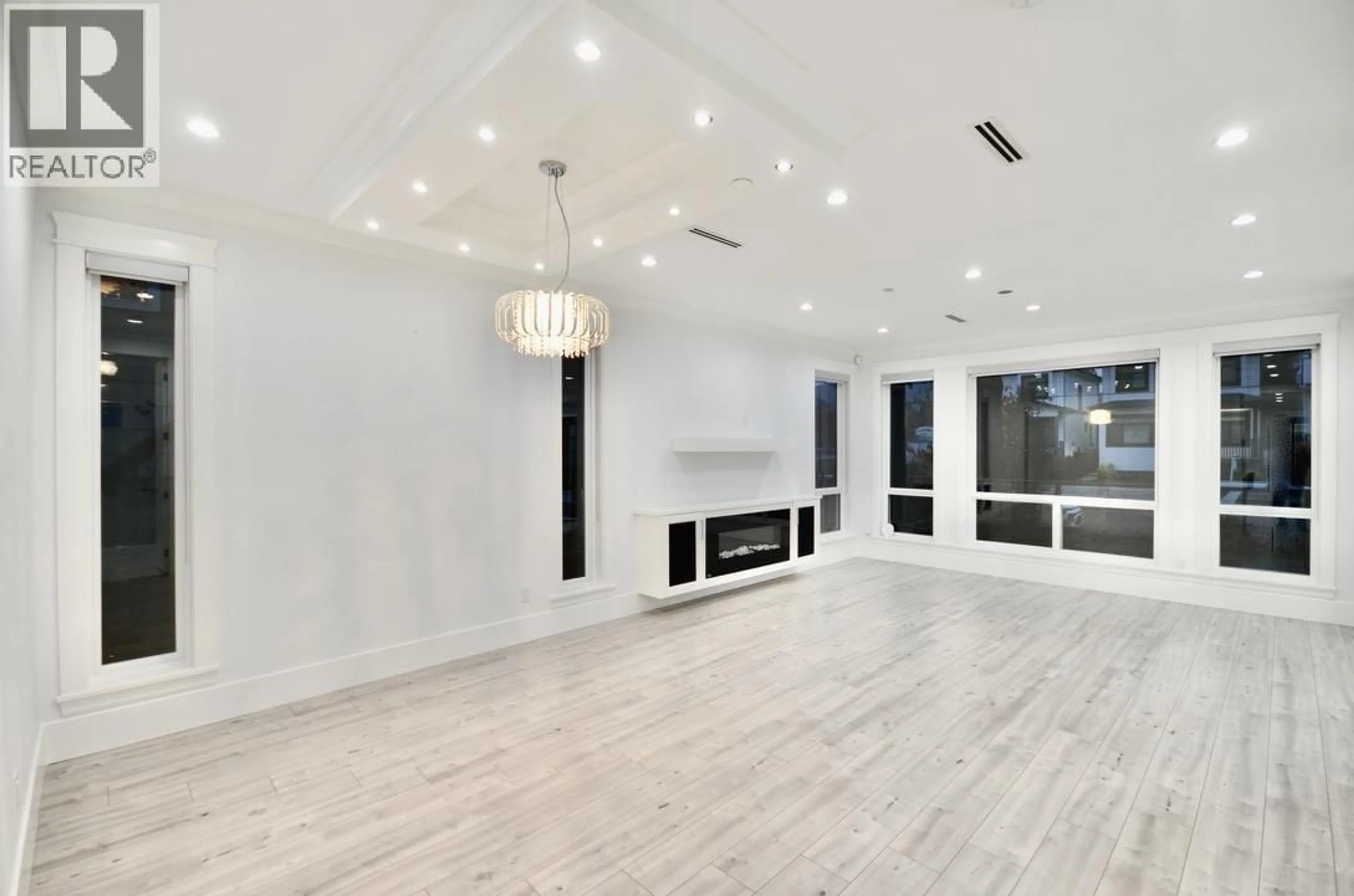 Unknown for 1936 PRAIRIE AVENUE, Port Coquitlam British Columbia V3B1V4