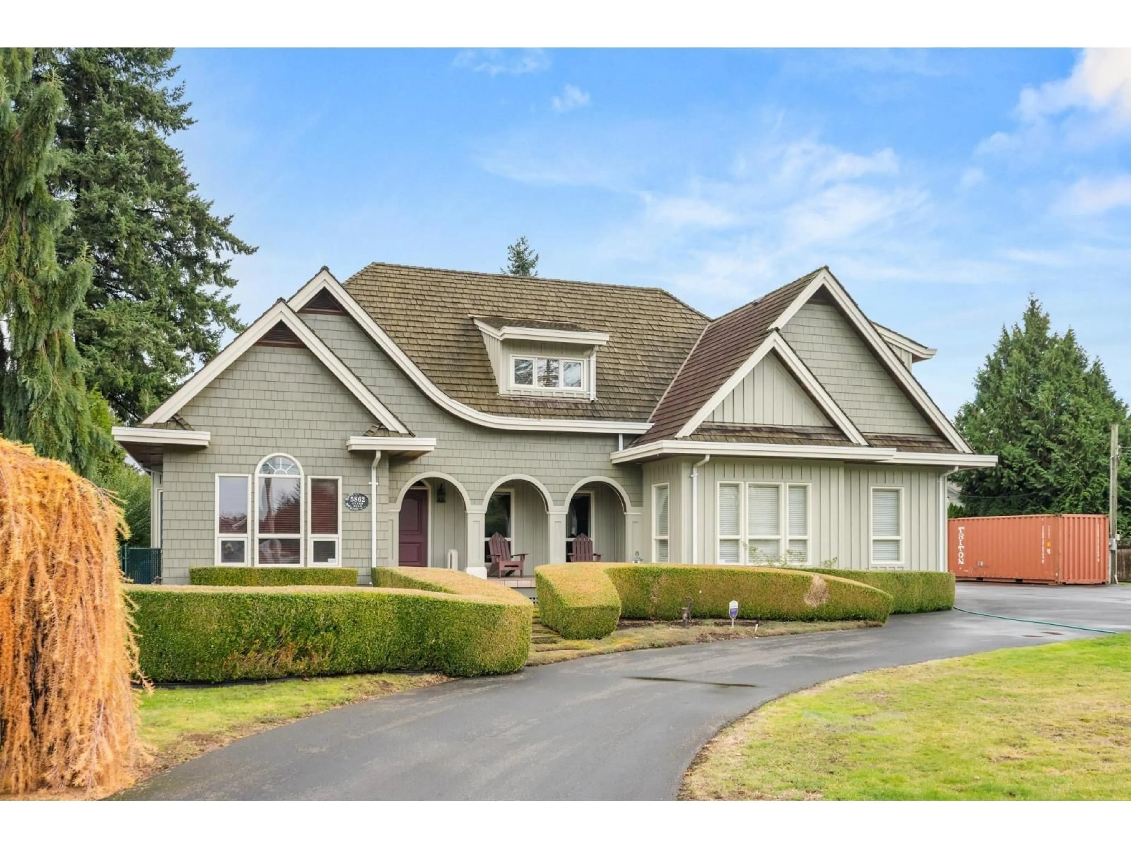 Home with vinyl exterior material, street for 5862 248, Langley British Columbia V4W1B9