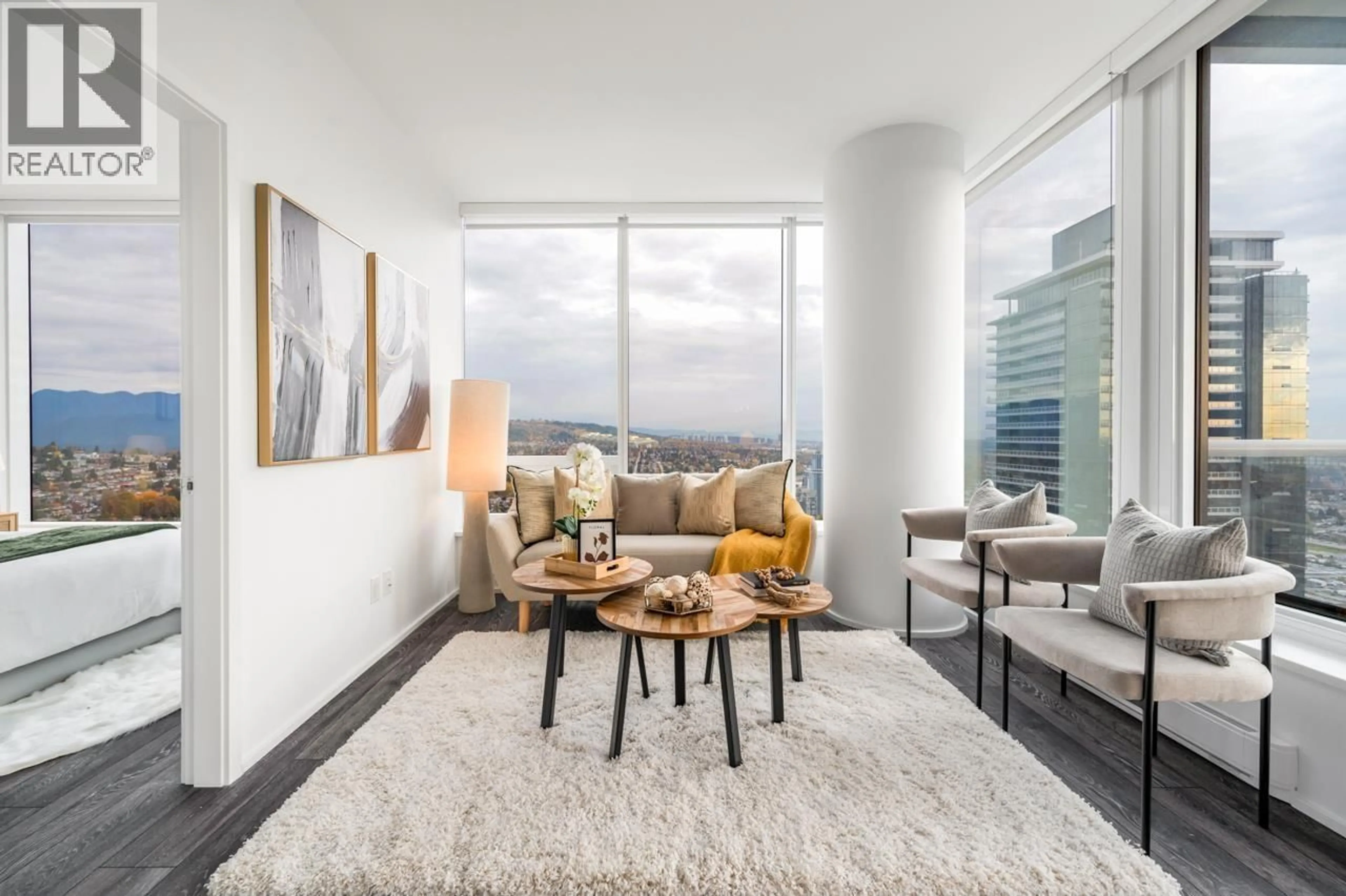 Living room with furniture, unknown for 5104 - 4510 HALIFAX WAY, Burnaby British Columbia V5C0K4