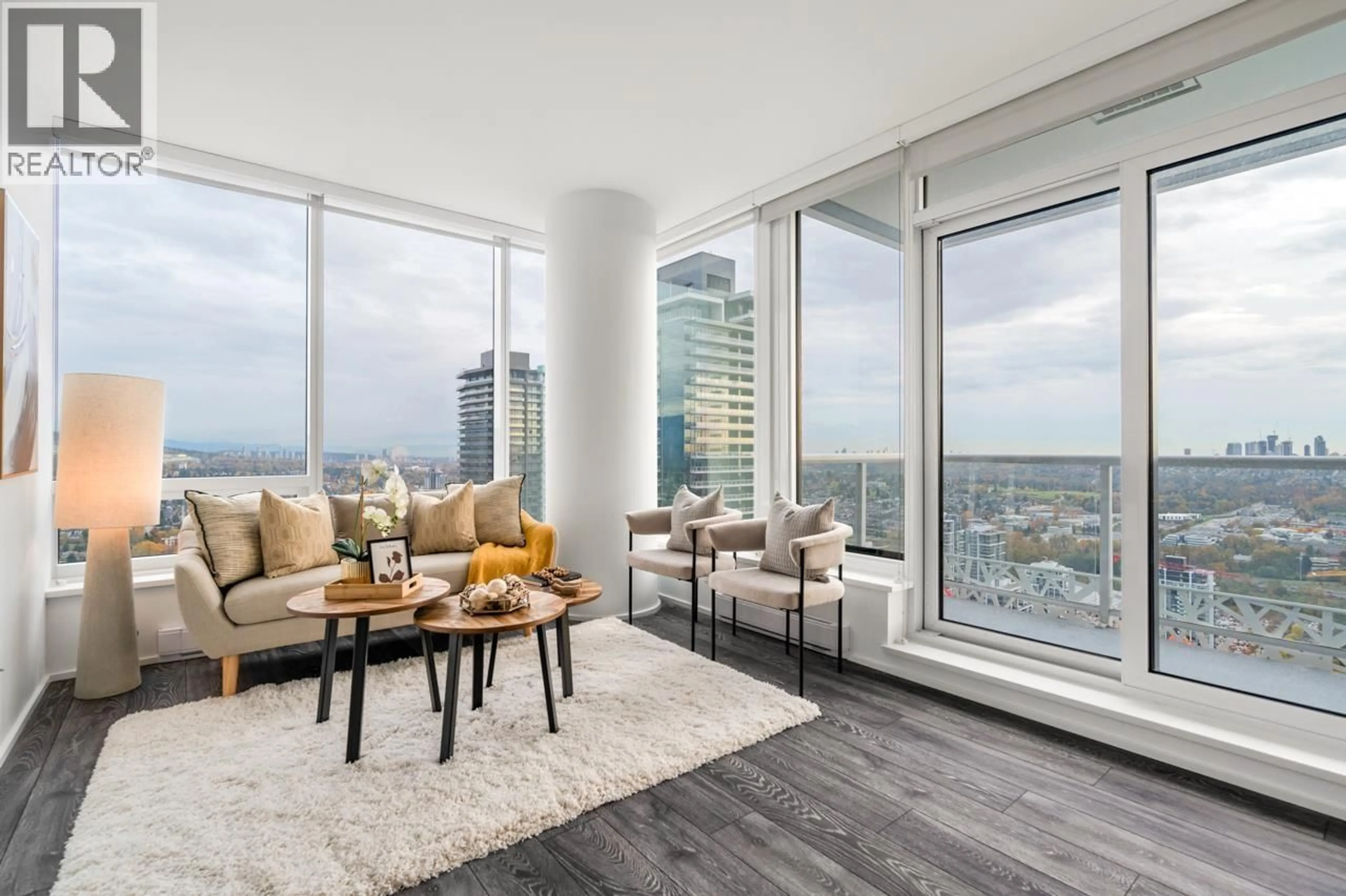 Living room with furniture, unknown for 5104 - 4510 HALIFAX WAY, Burnaby British Columbia V5C0K4