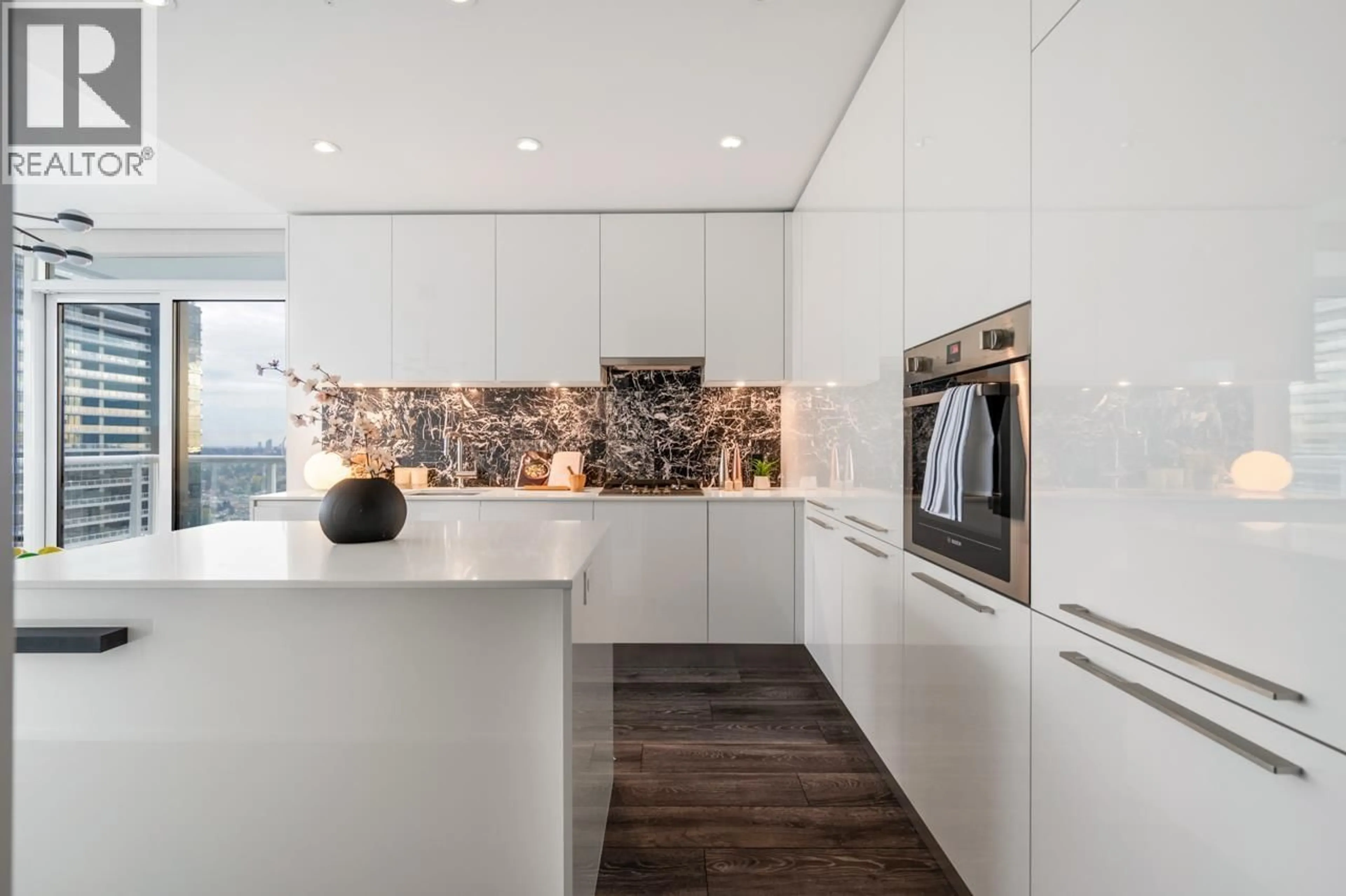 Contemporary kitchen, unknown for 5104 - 4510 HALIFAX WAY, Burnaby British Columbia V5C0K4