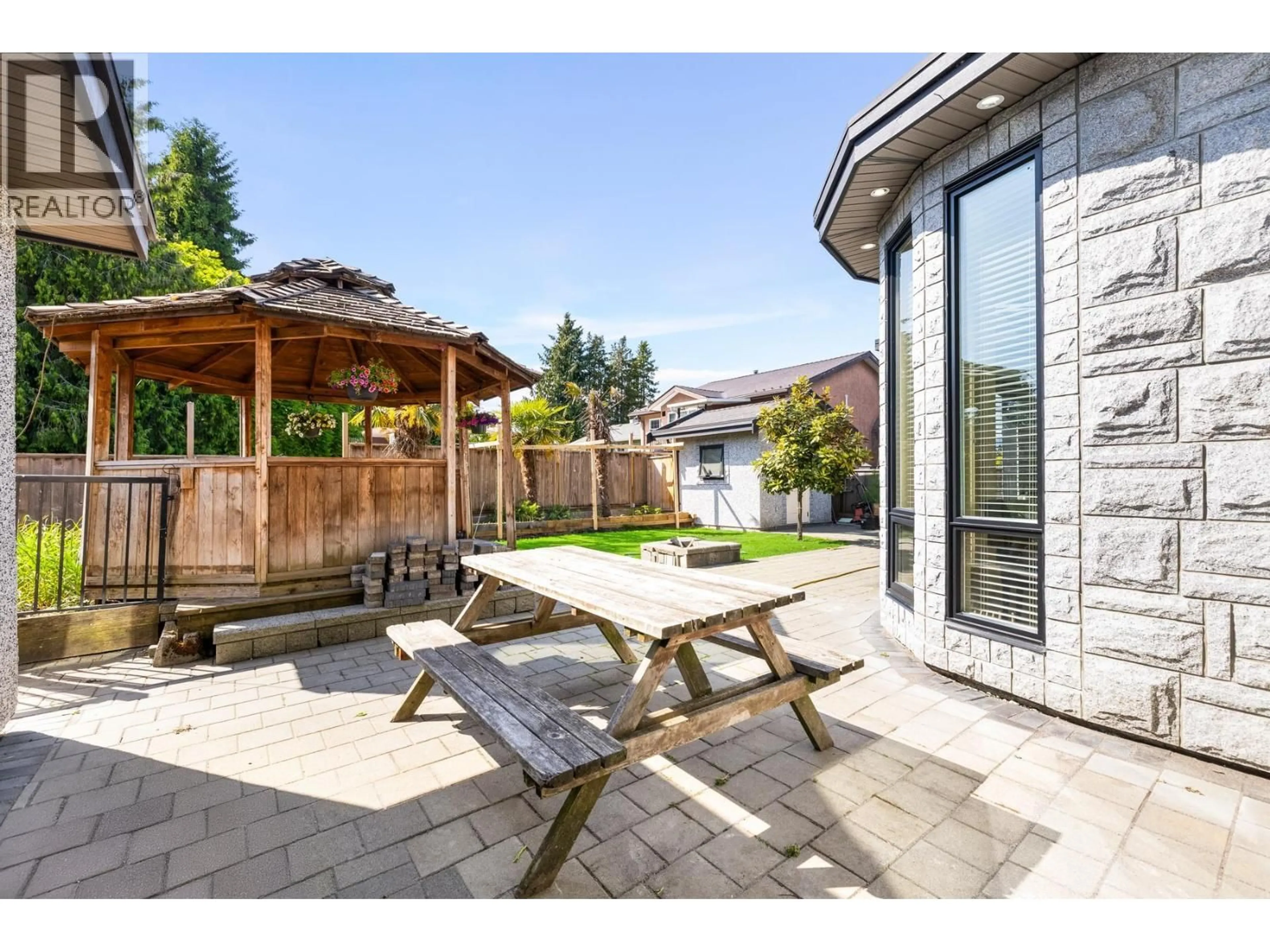 Patio, street for 2091 MCLENNAN AVENUE, Richmond British Columbia V6X2N3