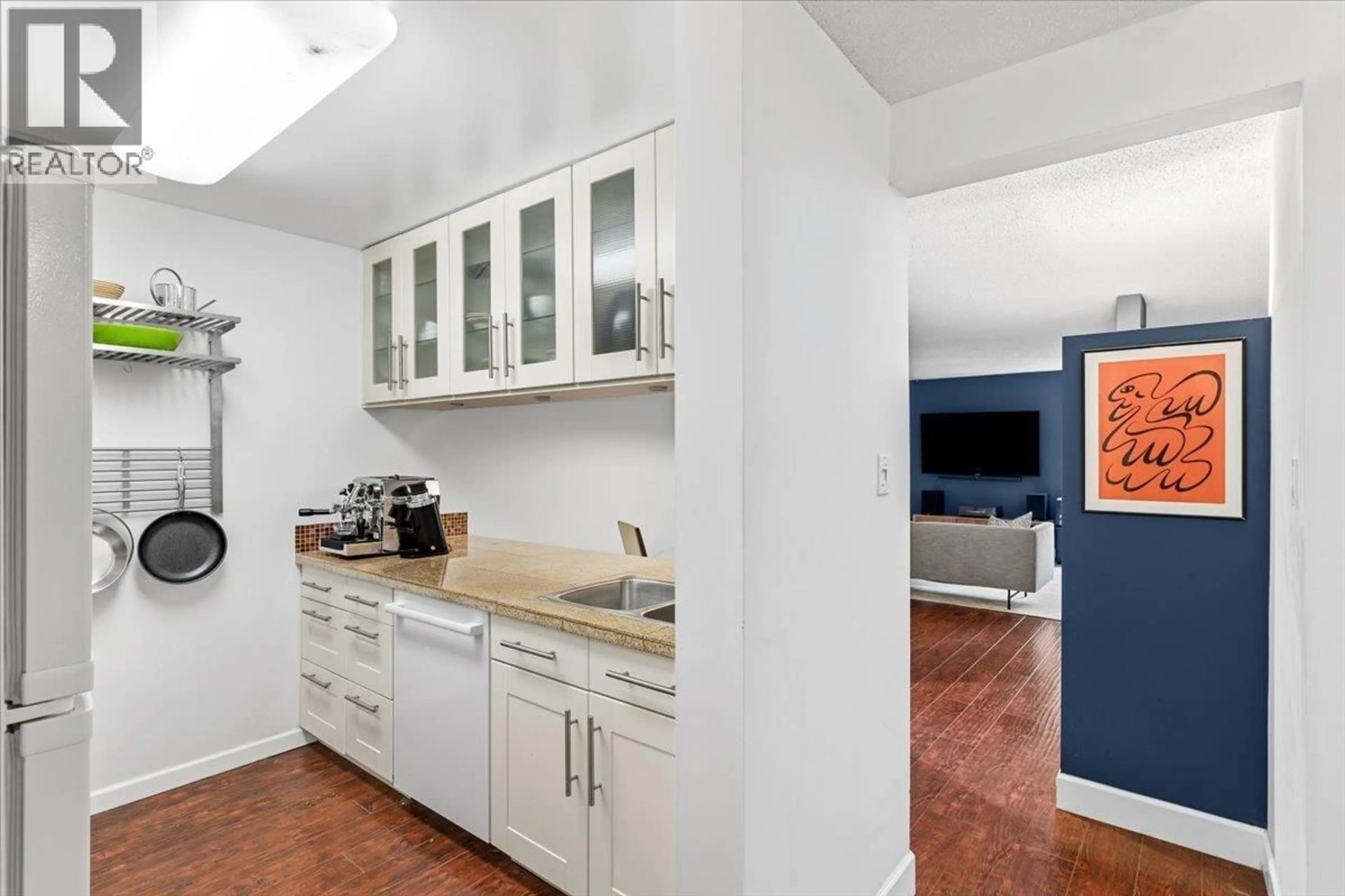 Standard kitchen, ceramic/tile floor for 104 - 1550 MARINER WALK, Vancouver British Columbia V6J4X9