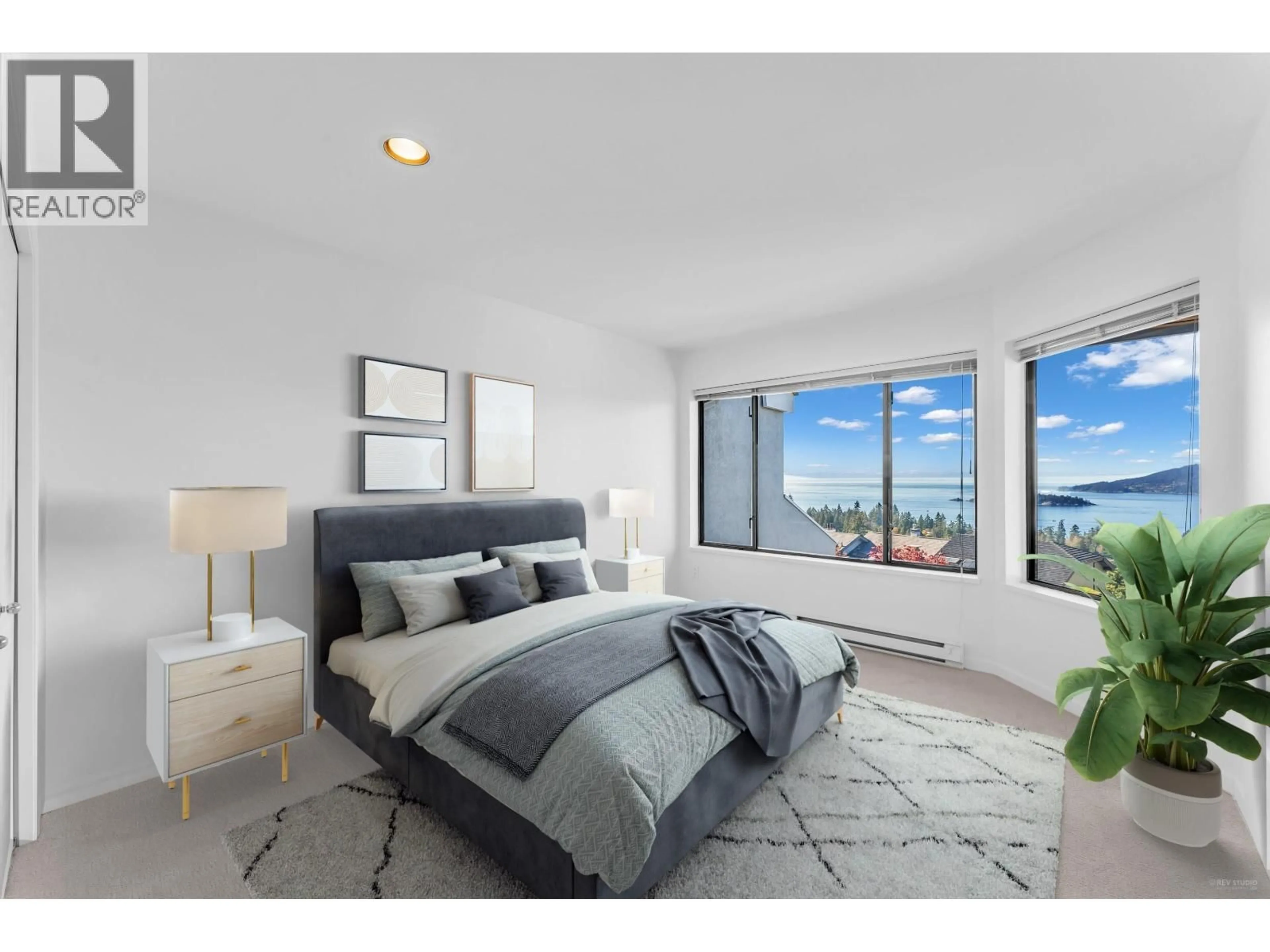 Bedroom with bed, unknown for 5446 MEADFEILD LANE, West Vancouver British Columbia V7W3G3