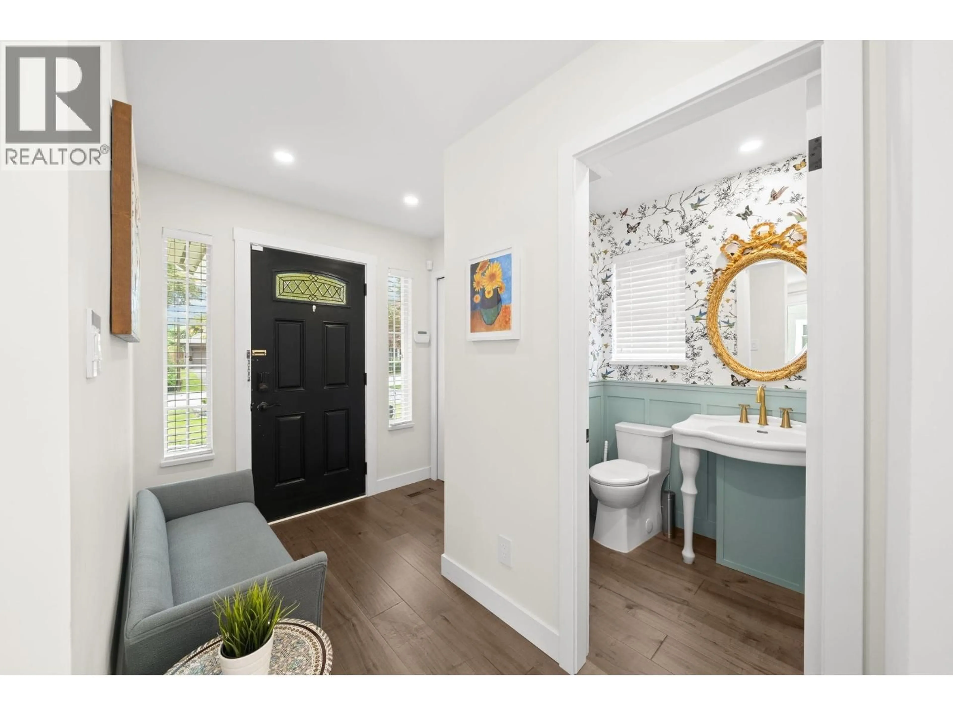 Unknown for 860 RUCKLE COURT, North Vancouver British Columbia V7H2P6