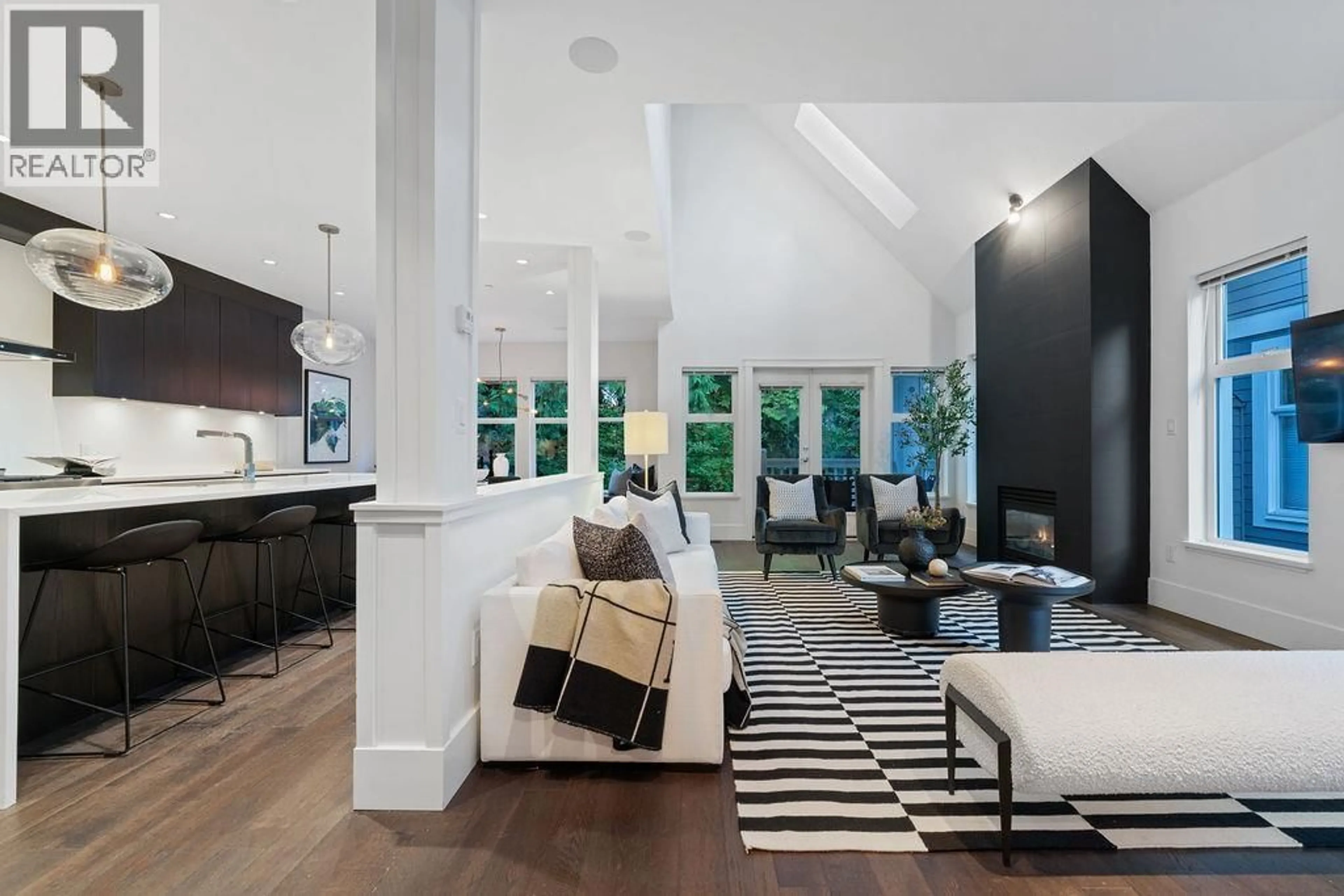 Open concept kitchen, unknown for 3761 EDGEMONT BOULEVARD, North Vancouver British Columbia V7R2P6