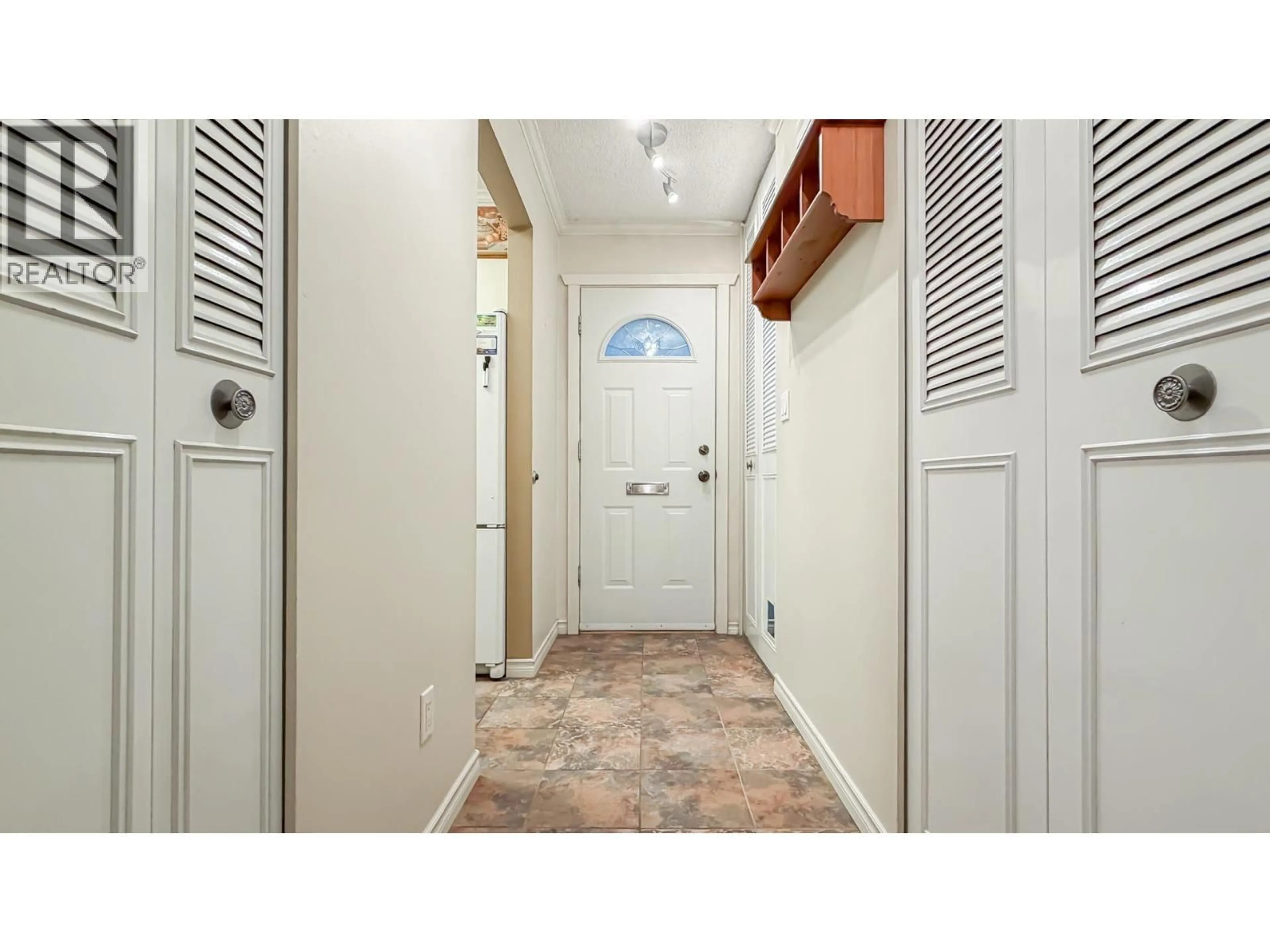 Indoor entryway for 116 - 11791 KING ROAD, Richmond British Columbia V7A3B5