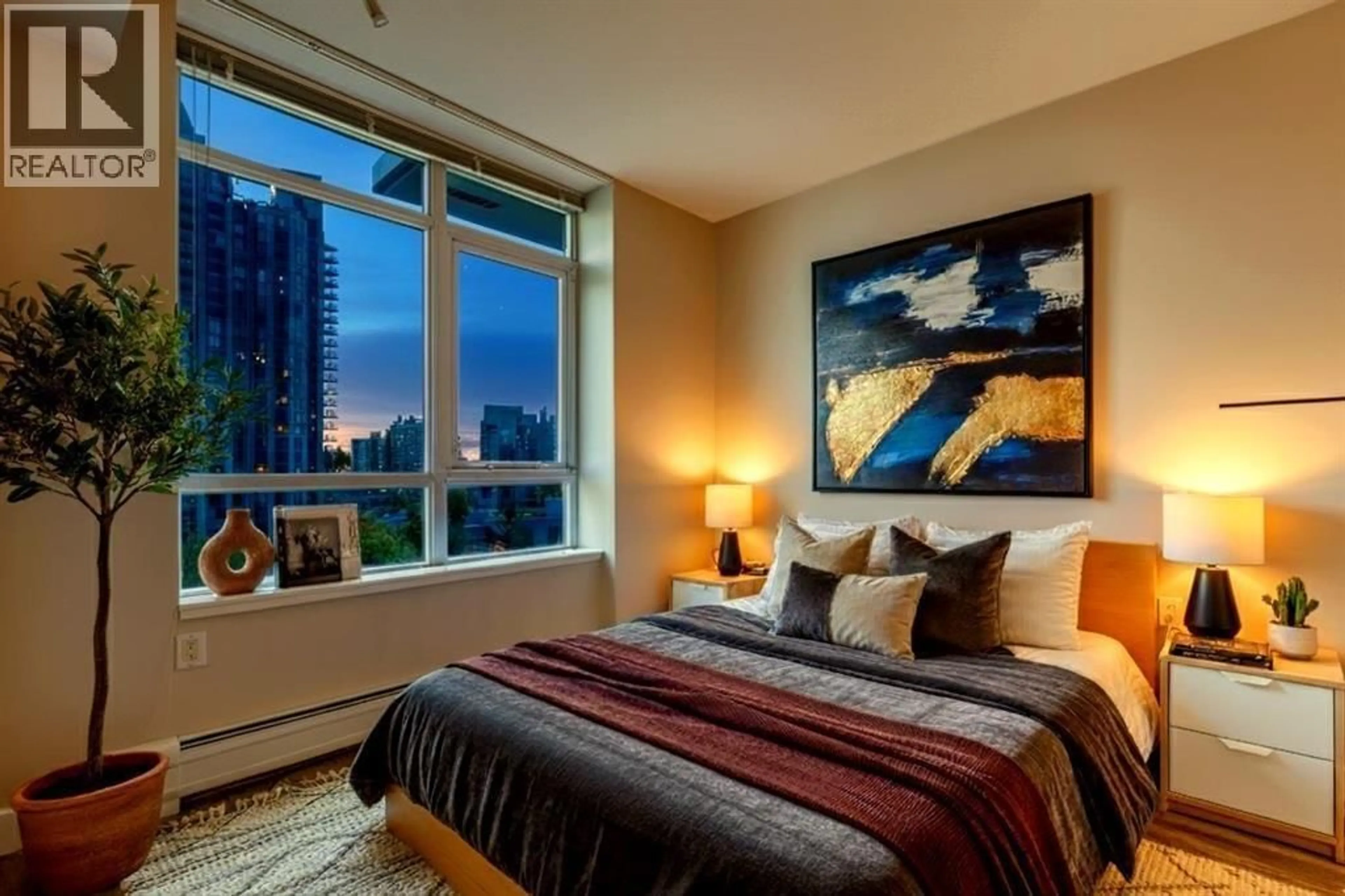 Bedroom with bed, carpet floor for 901 - 175 2ND STREET, North Vancouver British Columbia V7M0A5