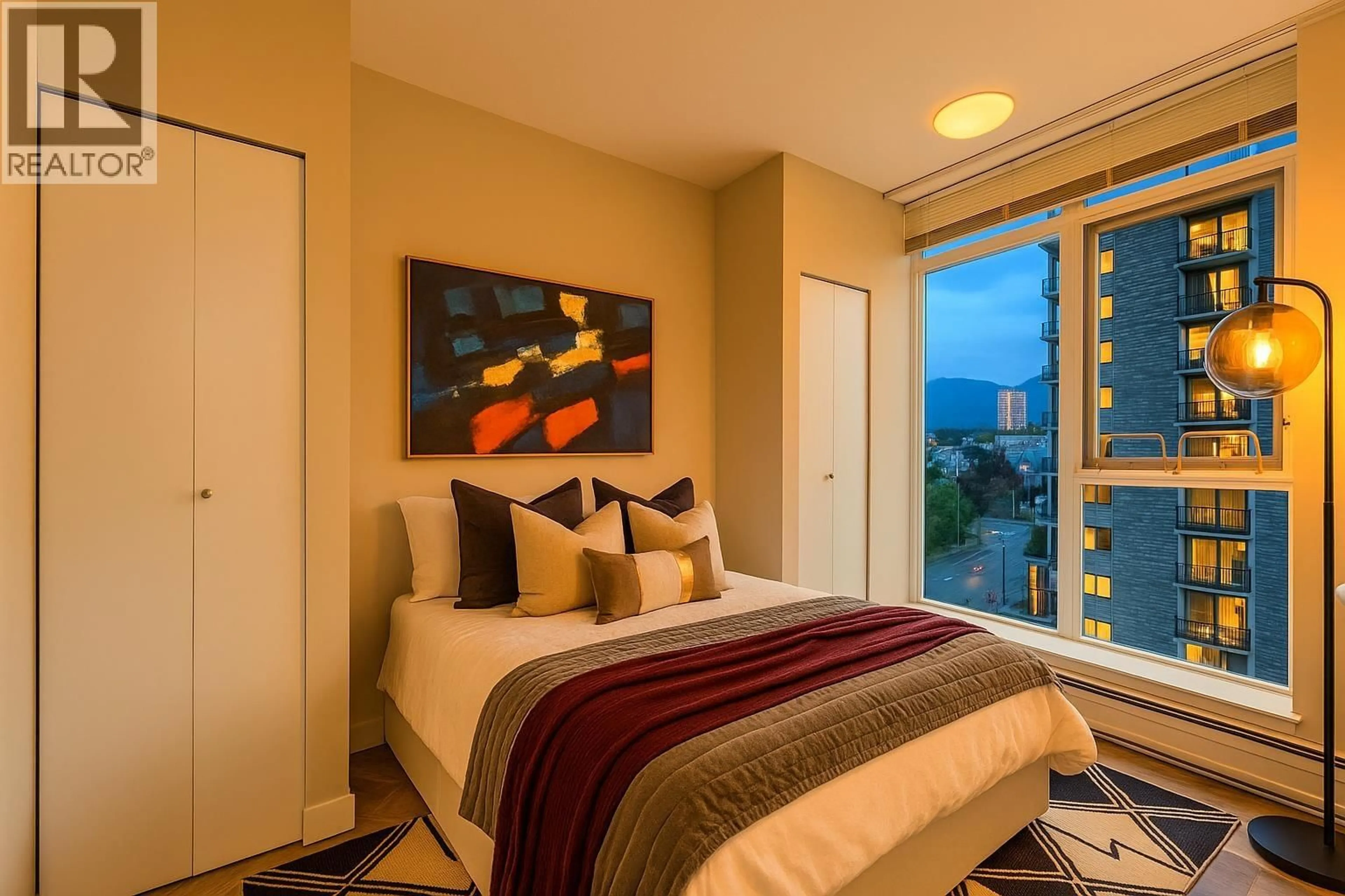 Bedroom with bed, carpet floor for 901 - 175 2ND STREET, North Vancouver British Columbia V7M0A5