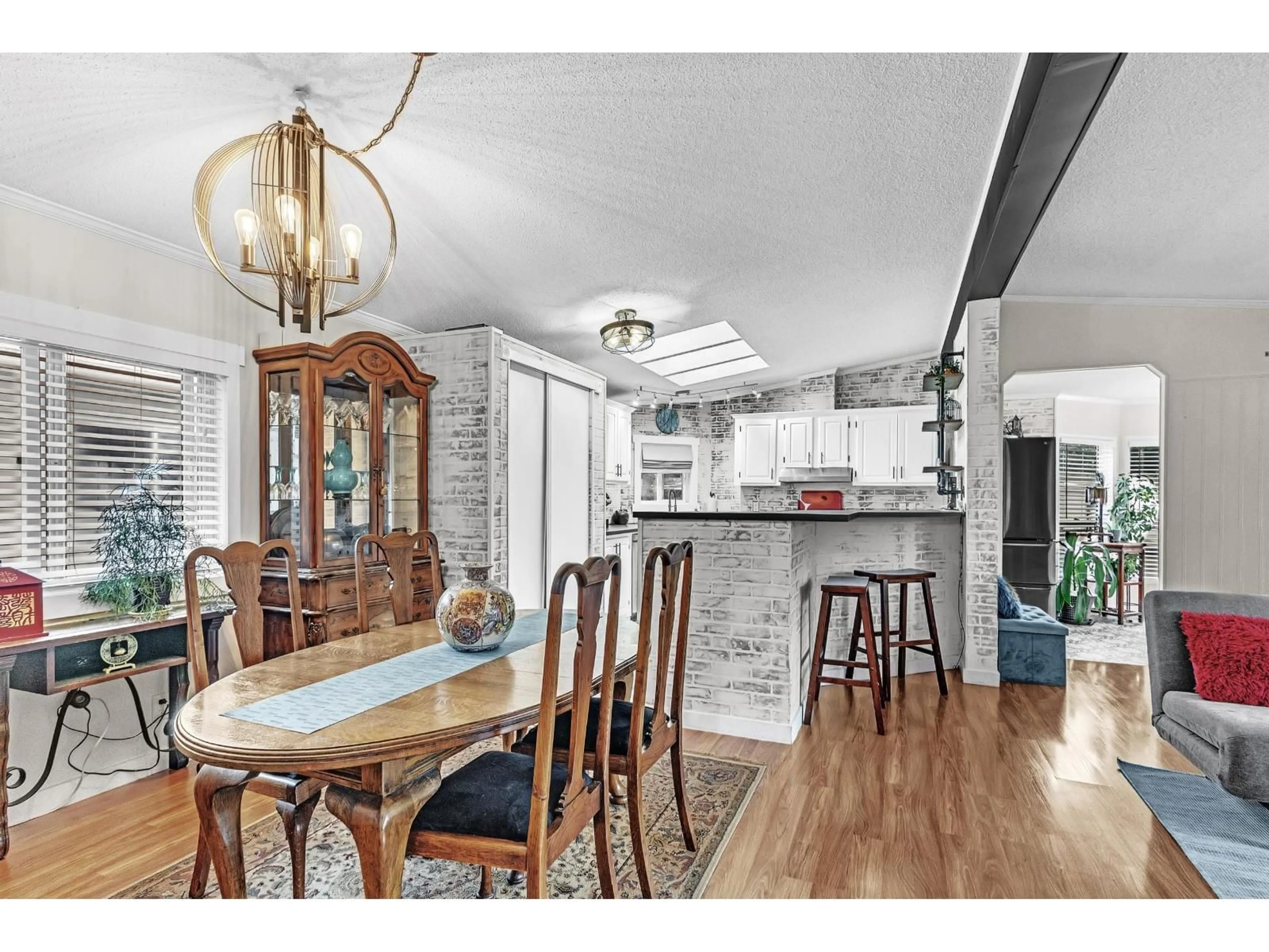 Open concept kitchen, unknown for 41 - 6338 VEDDER ROAD, Chilliwack British Columbia V2R3R2