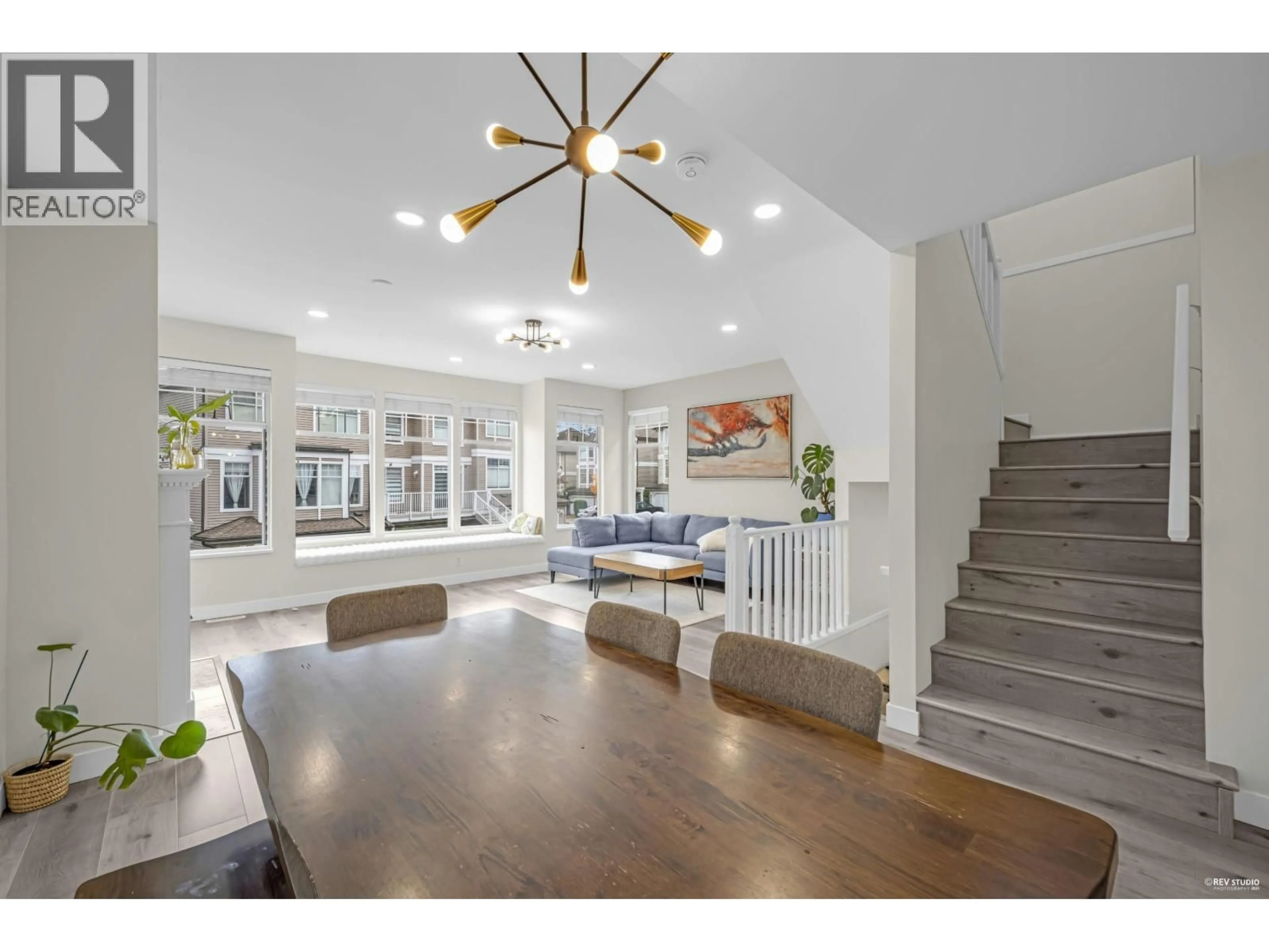 Unknown for 19 - 5950 OAKDALE ROAD, Burnaby British Columbia V5H4R5