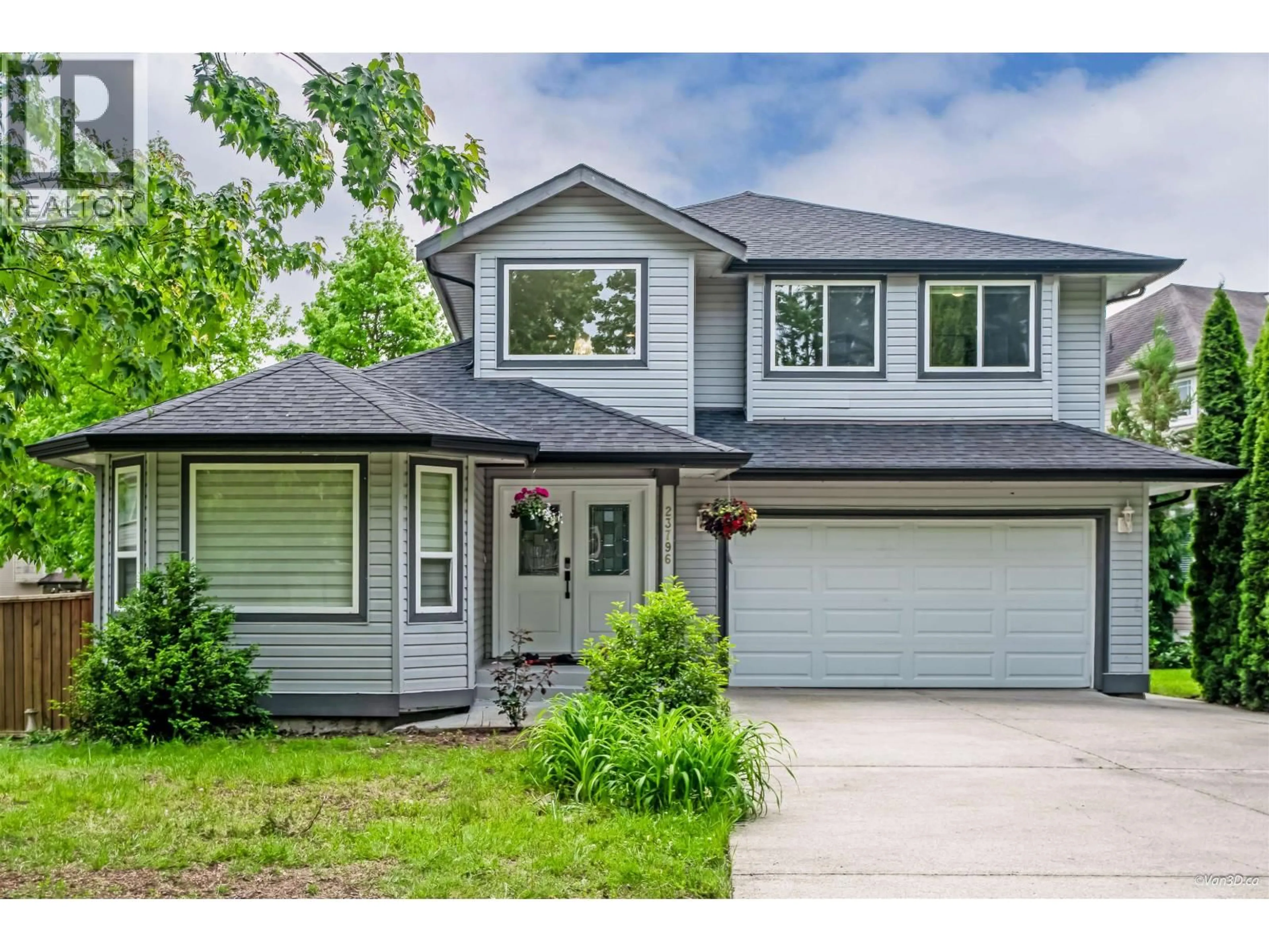 Home with vinyl exterior material, street for 23796 110B AVENUE, Maple Ridge British Columbia V2W1E6