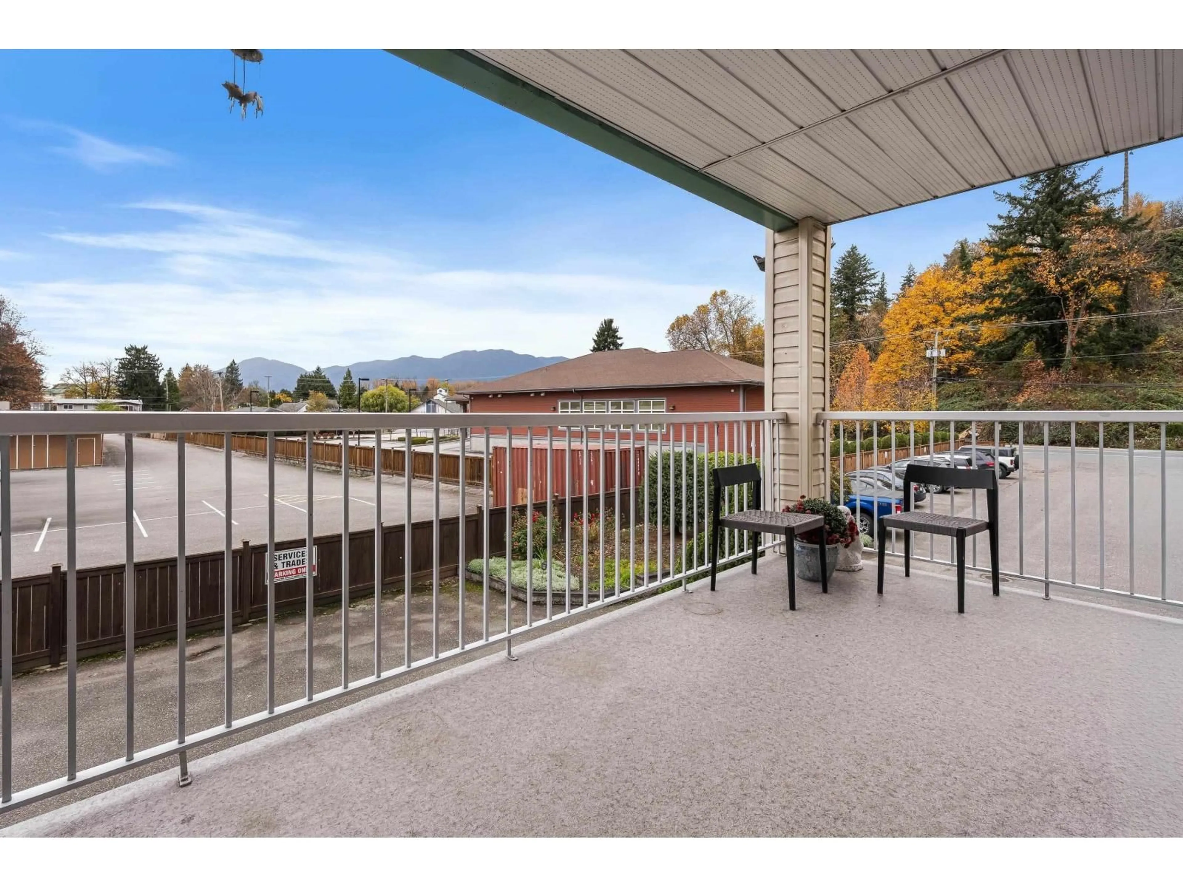 Patio, mountain view for 201 - 46966 YALE ROAD, Chilliwack British Columbia V2P2S7