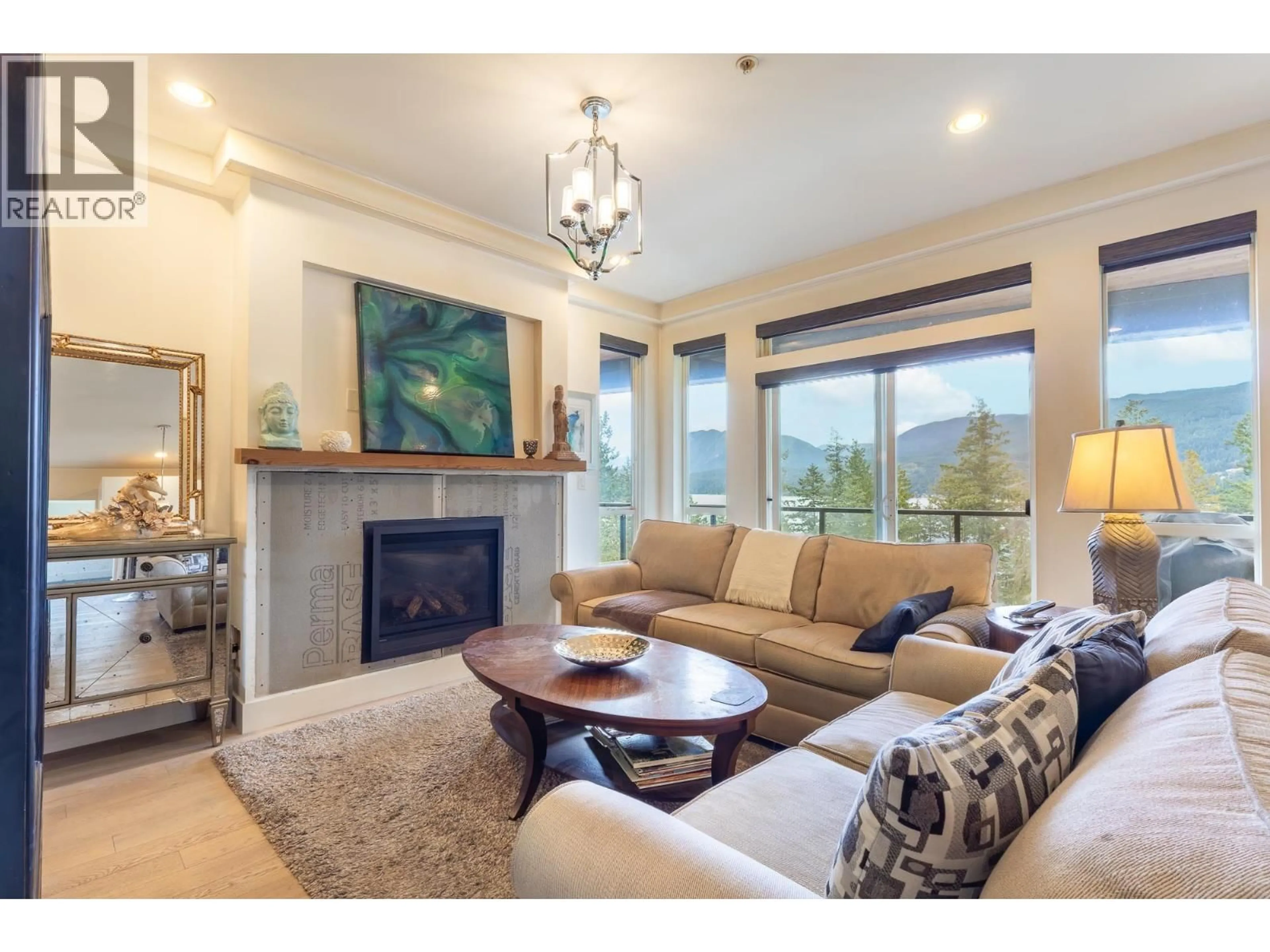 Living room with furniture, unknown for 101 - 5782 MARINE WAY, Sechelt British Columbia V7Z0L8