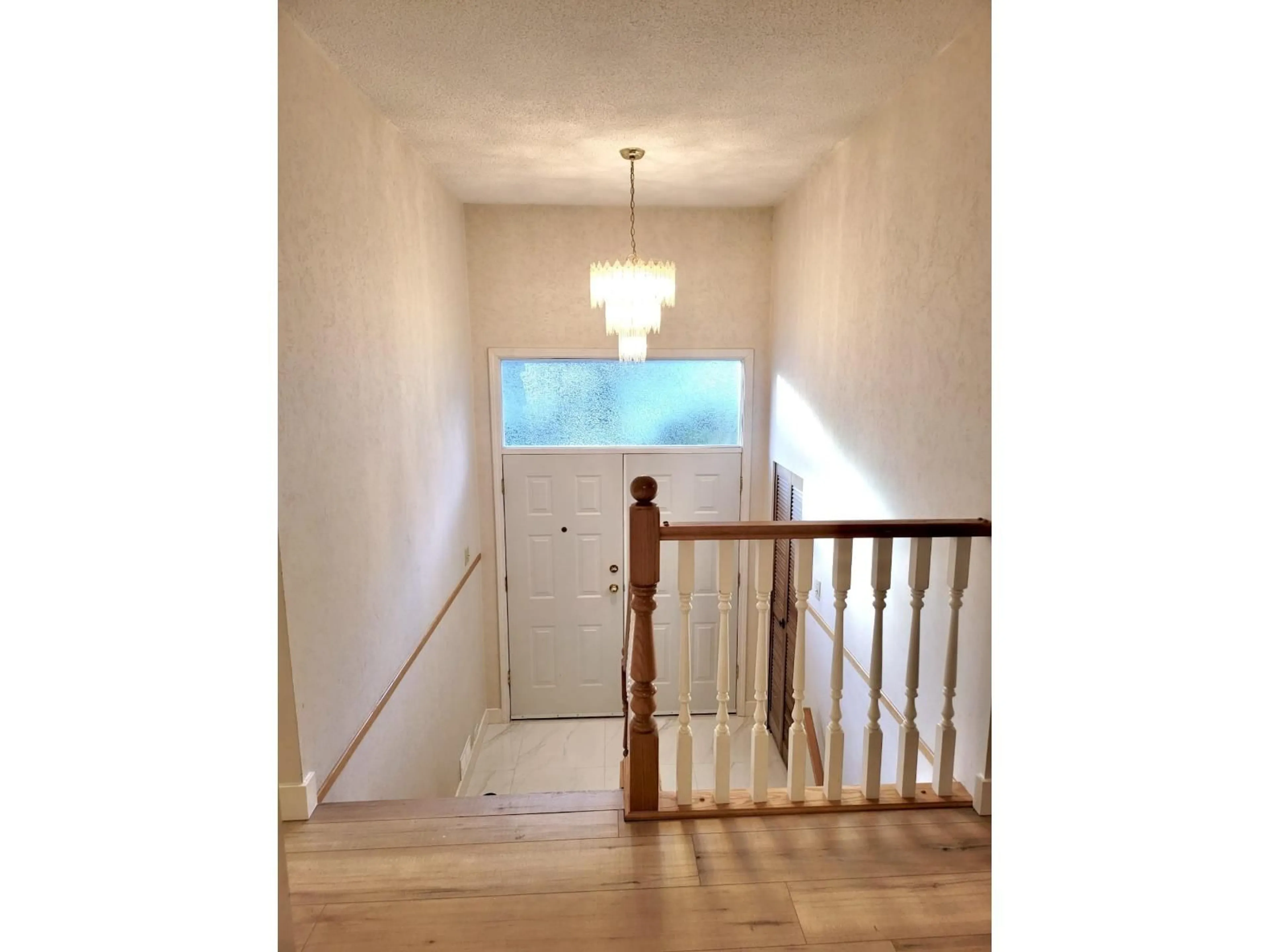 Unknown for 7328 YORK, Delta British Columbia V4C4L5