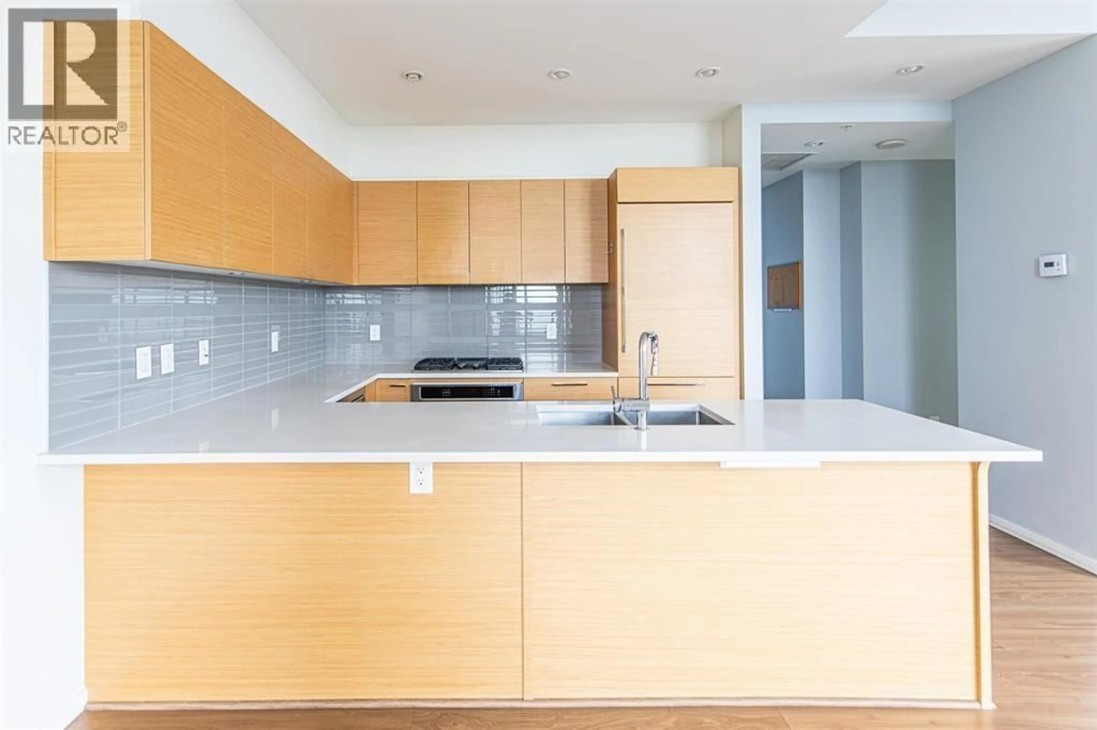 Open concept kitchen, unknown for 3701 - 6658 DOW AVENUE, Burnaby British Columbia V5H0C7