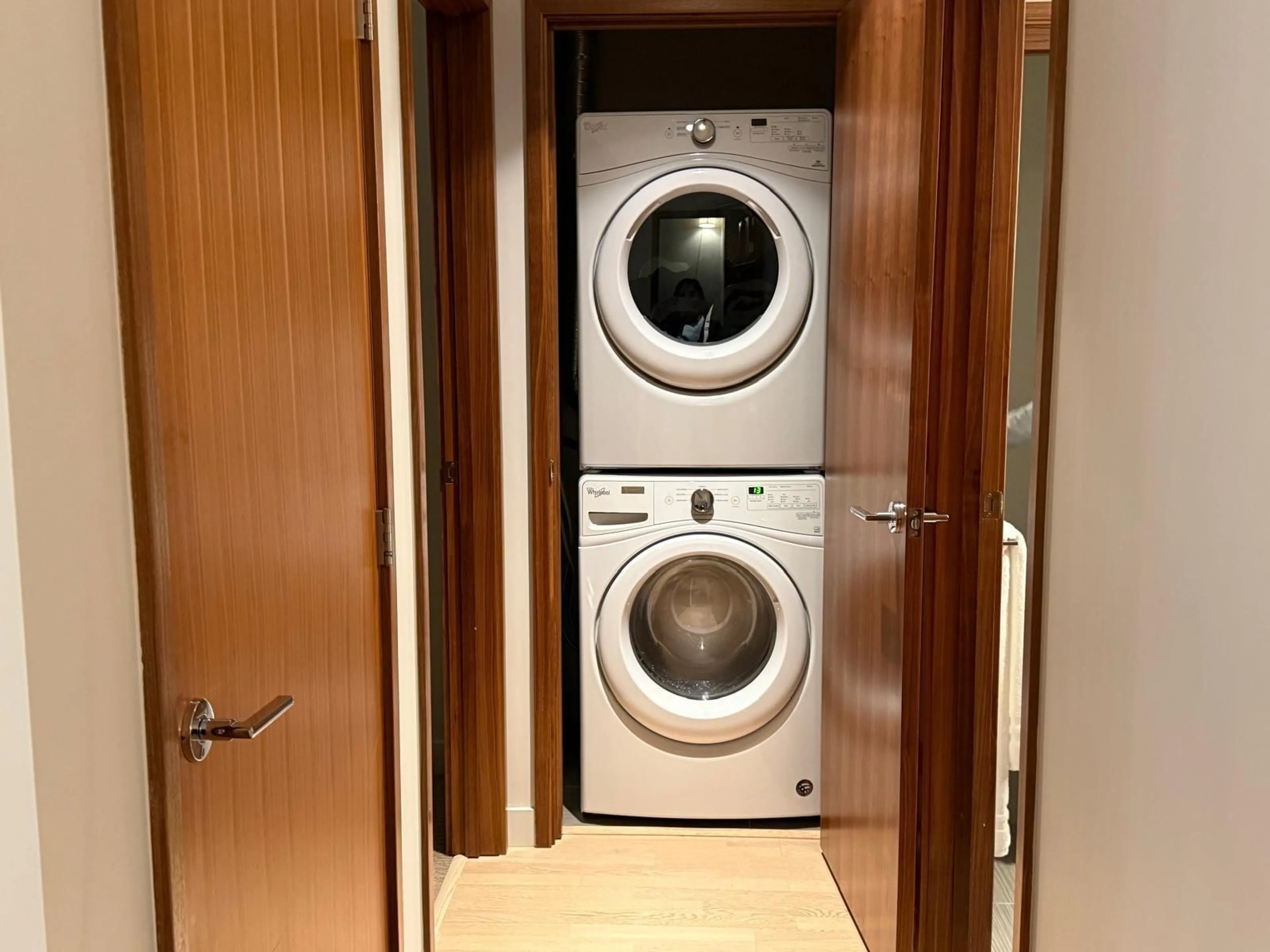 Laundry room for 4908 - 13495 CENTRAL AVENUE, Surrey British Columbia V3T0K2