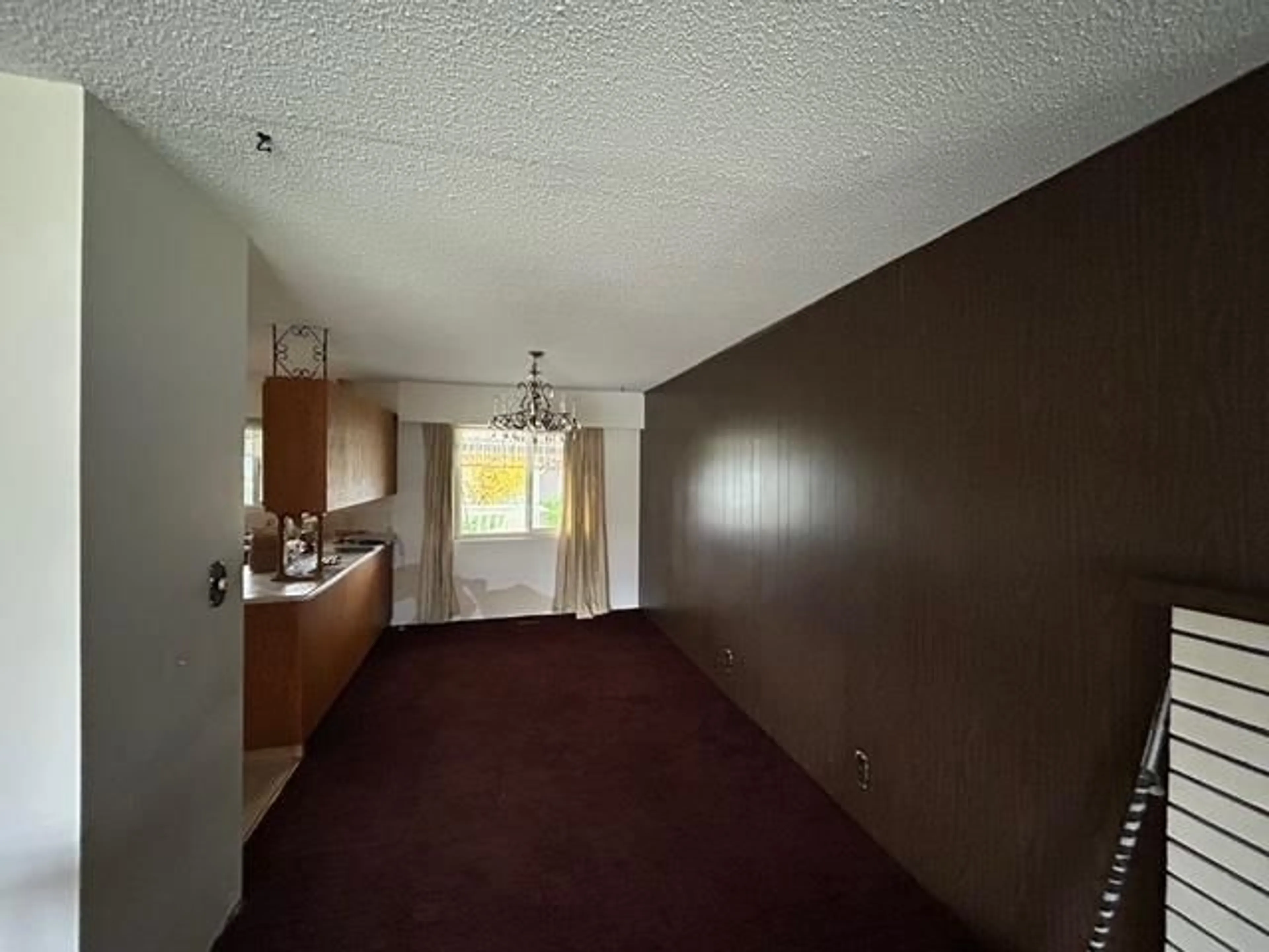 A pic of a room for 6577 FERN STREET, Chilliwack British Columbia V2R2Z7