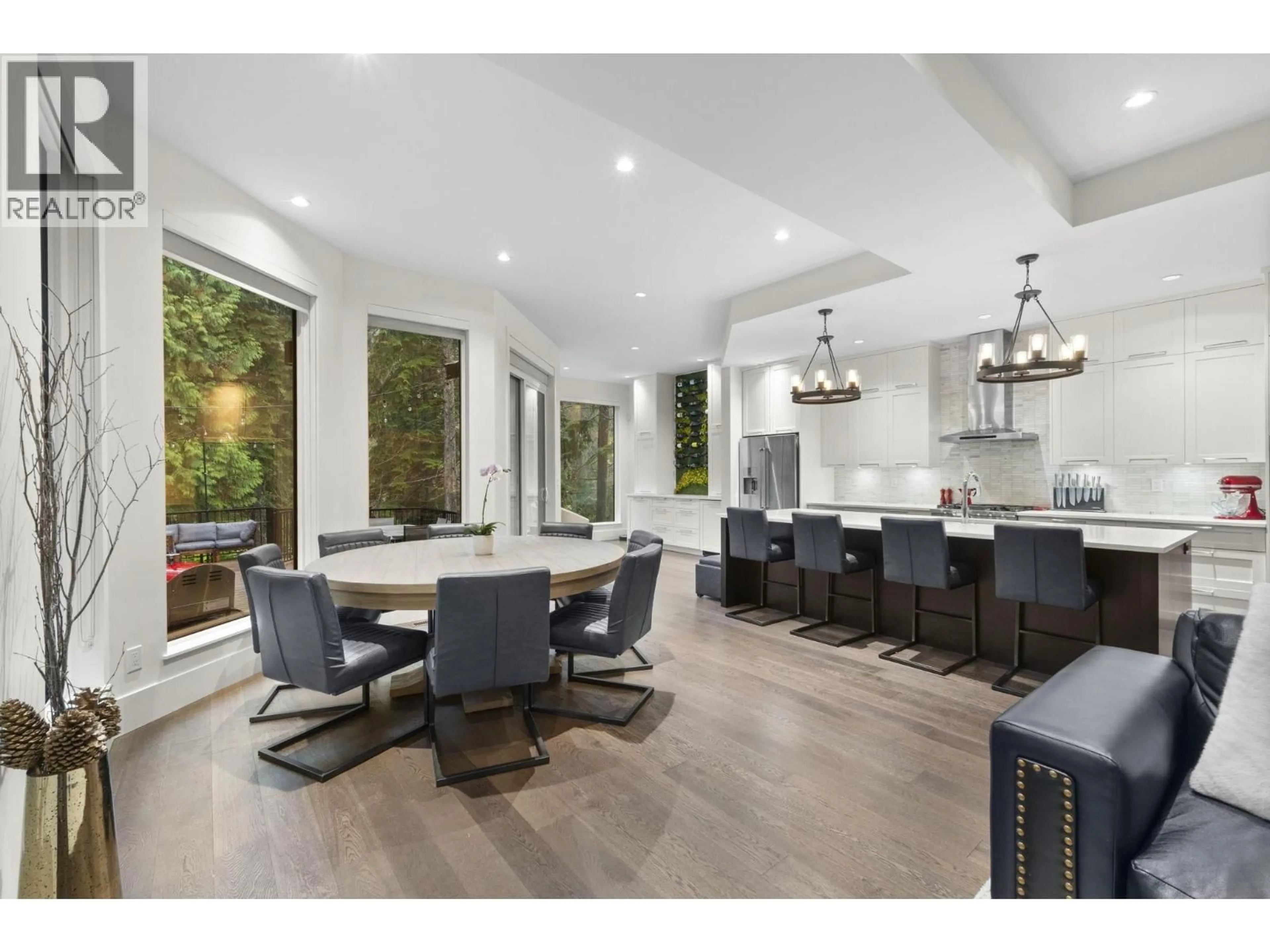 Open concept kitchen, unknown for 22 - 3295 SUNNYSIDE ROAD, Anmore British Columbia V3H4Z4