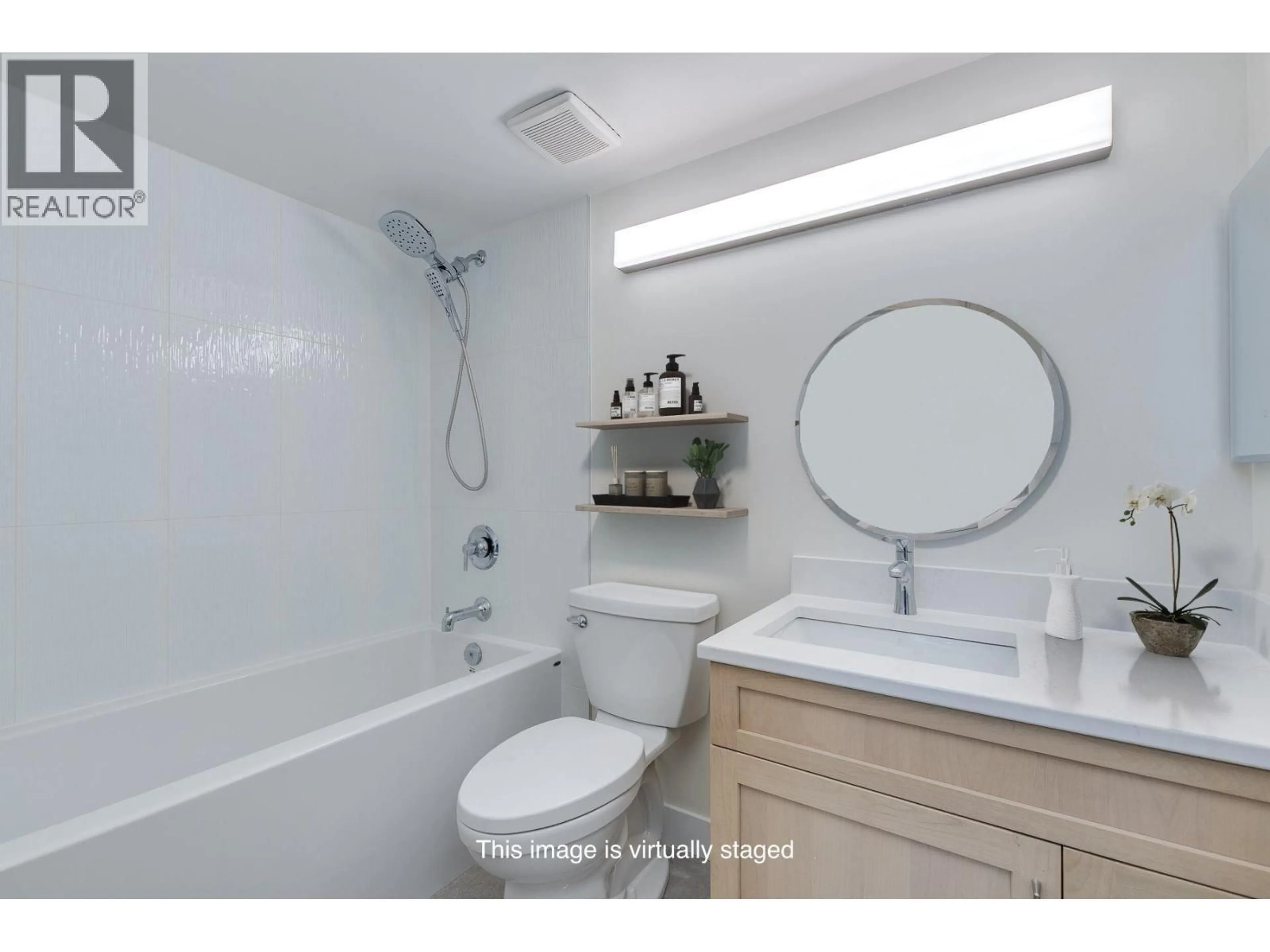 Standard bathroom, unknown for 111 - 1750 AUGUSTA AVENUE, Burnaby British Columbia V5A2V6