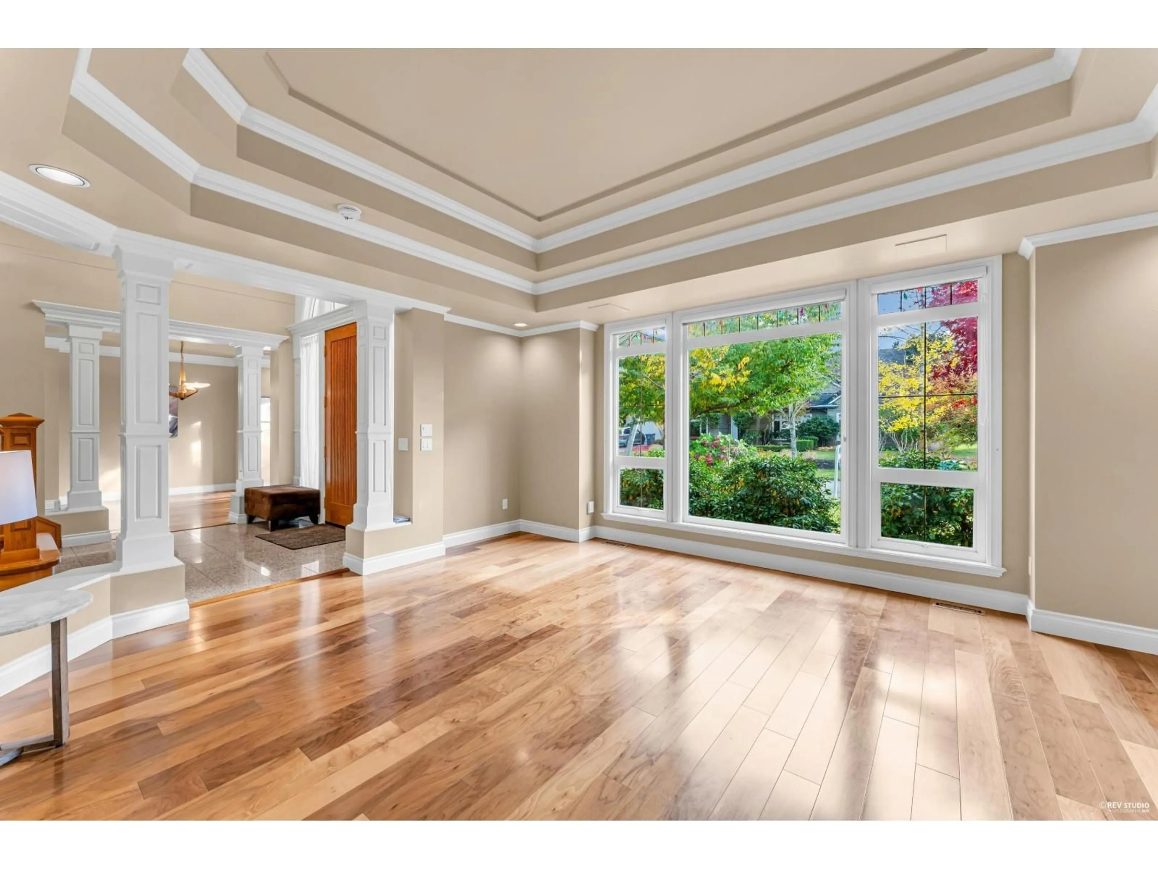 Unknown for 13681 21, Surrey British Columbia V4A9V6