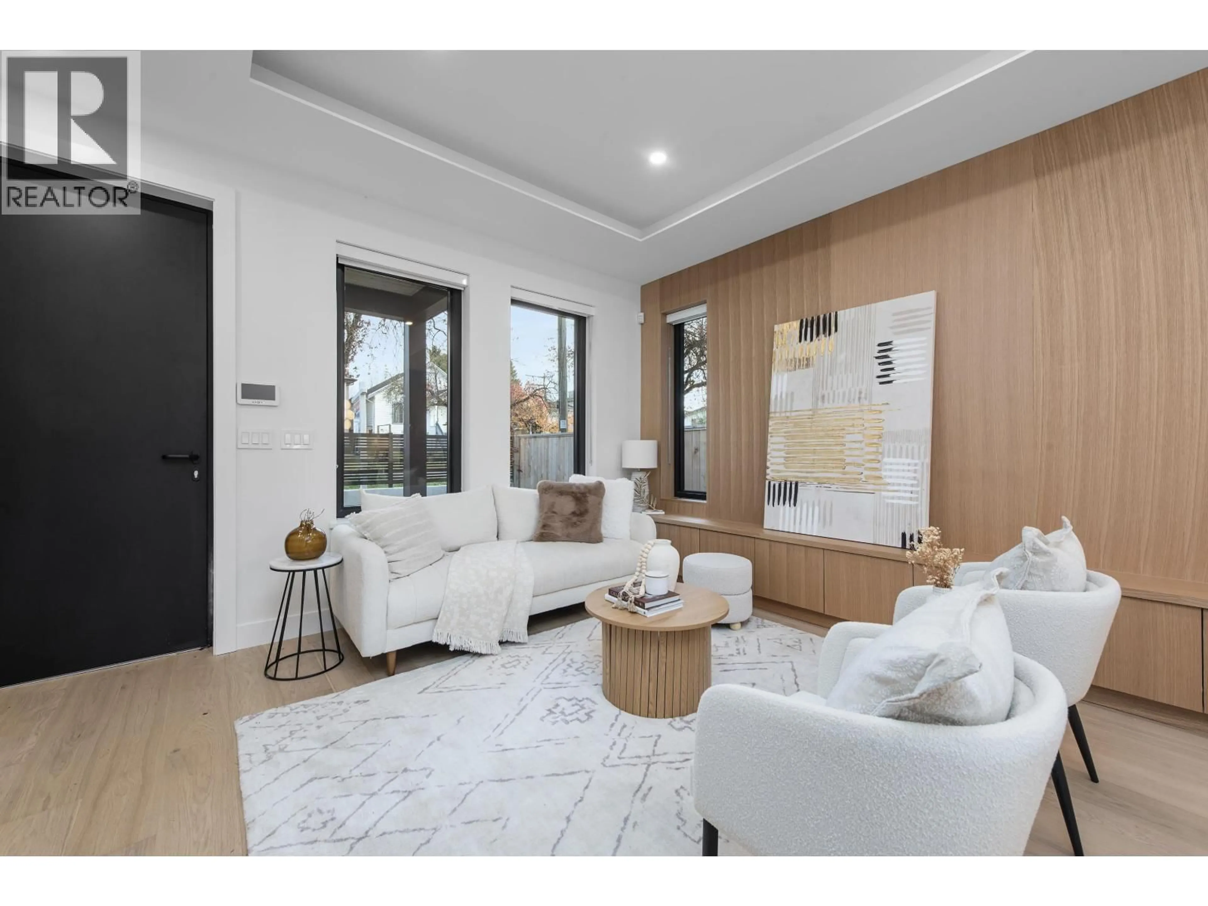 Unknown for 2 - 4889 MOSS STREET, Vancouver British Columbia V5R3T3