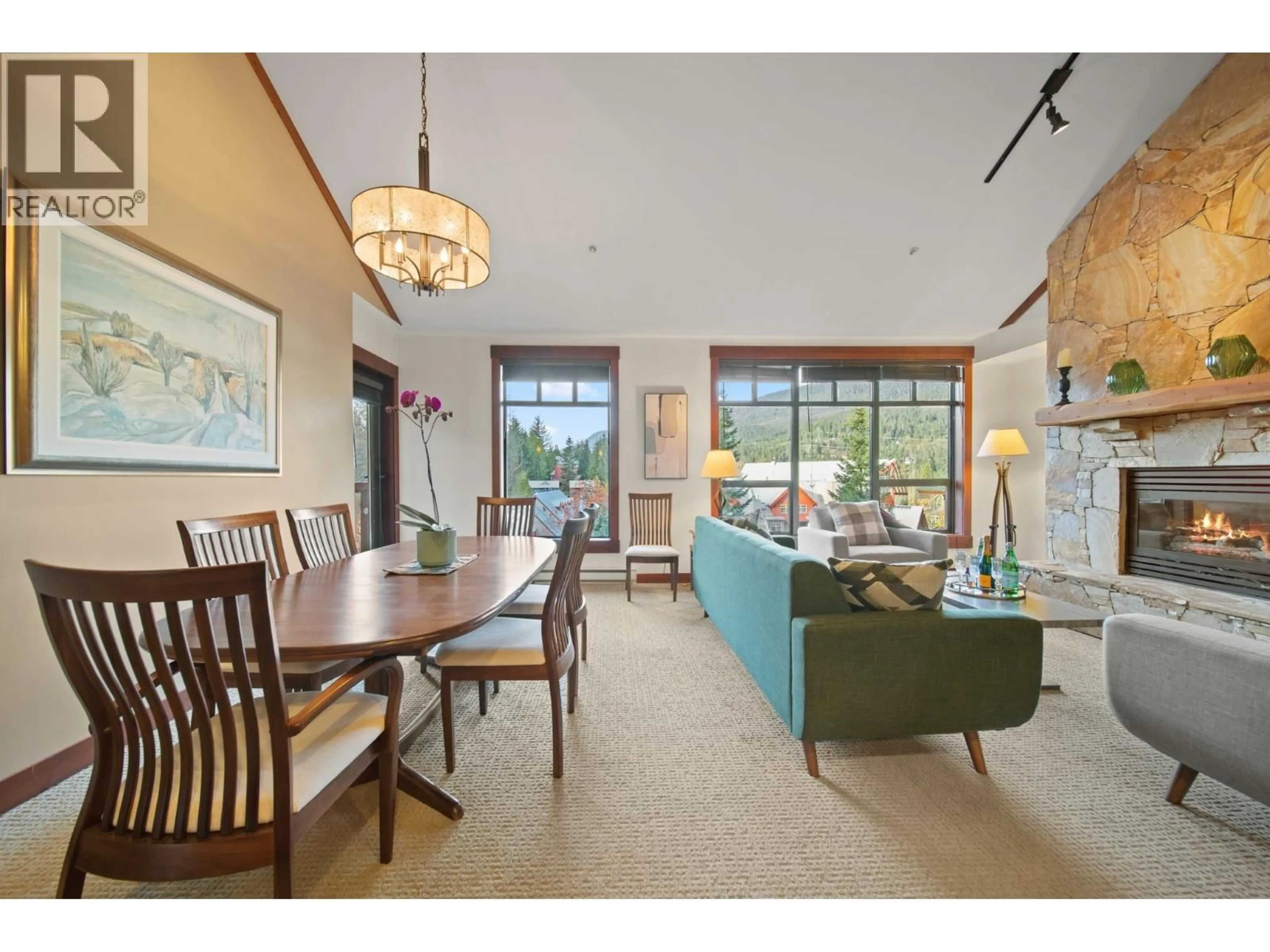 Unknown for 402 - 2202 GONDOLA WAY, Whistler British Columbia V8E0M7