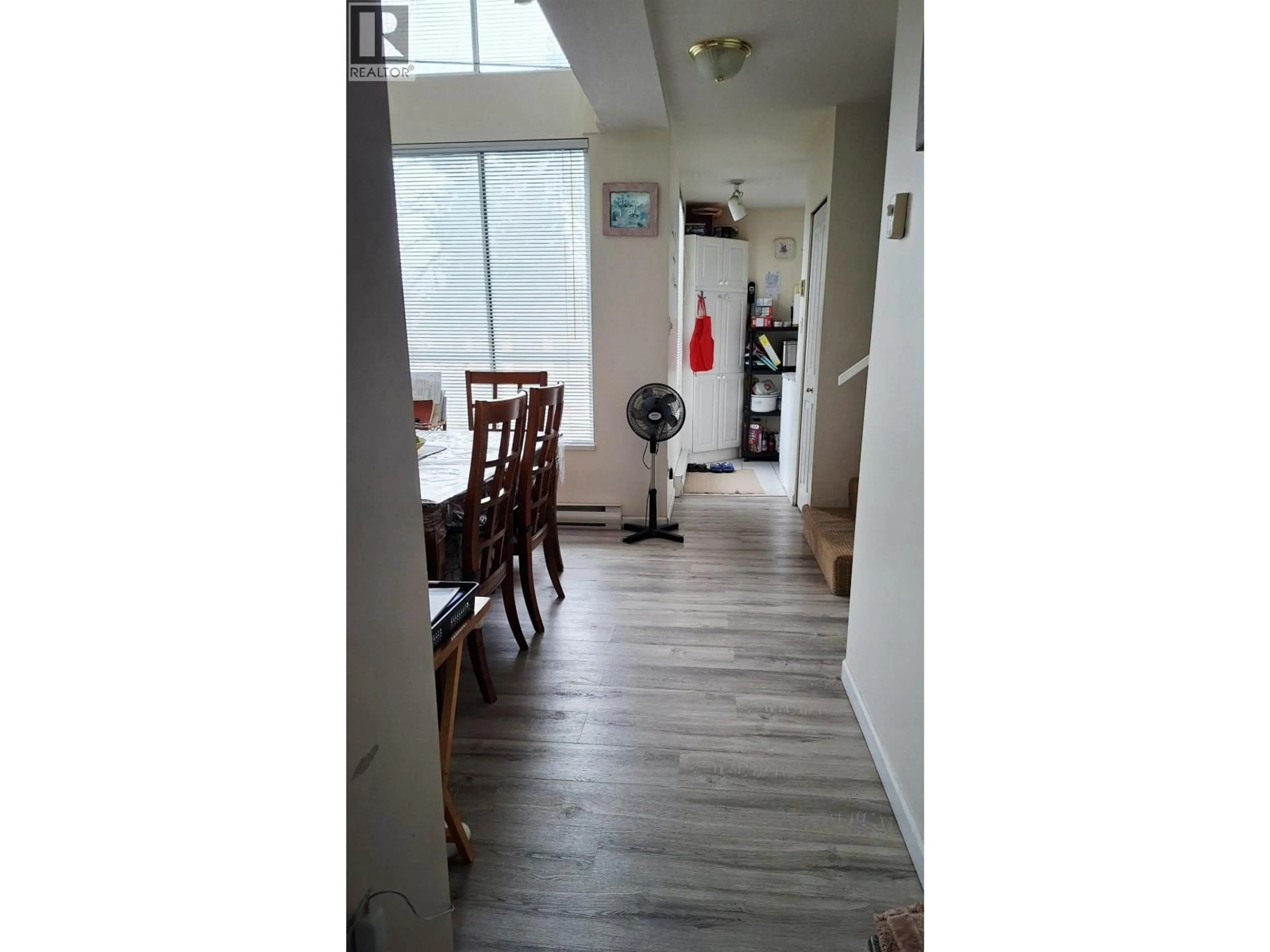 Unknown for 202 - 7220 GREENFORD AVENUE, Burnaby British Columbia V5E4J8