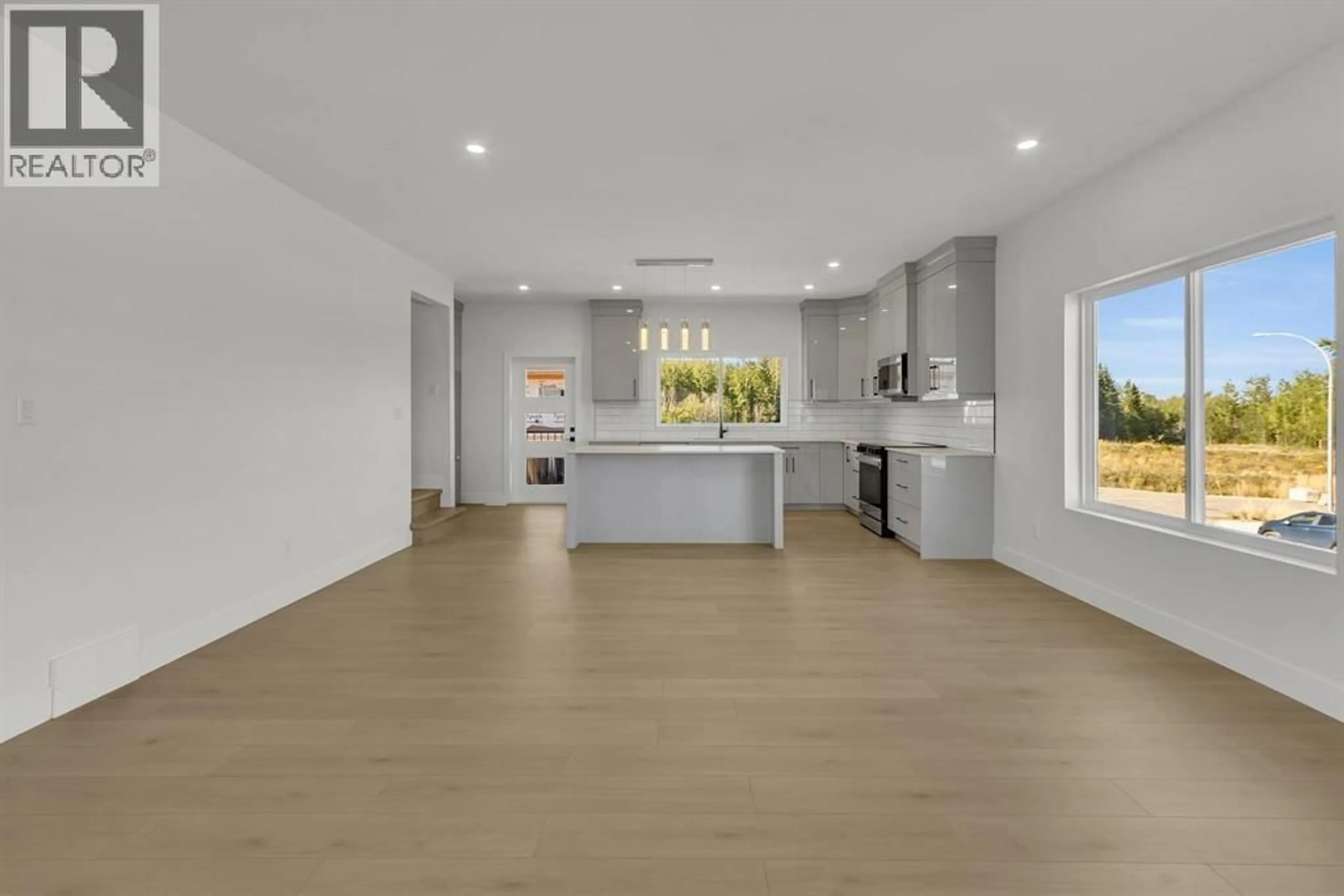 Open concept kitchen, unknown for 1201 - 2395 ROWE STREET, Prince George British Columbia V2N0K5