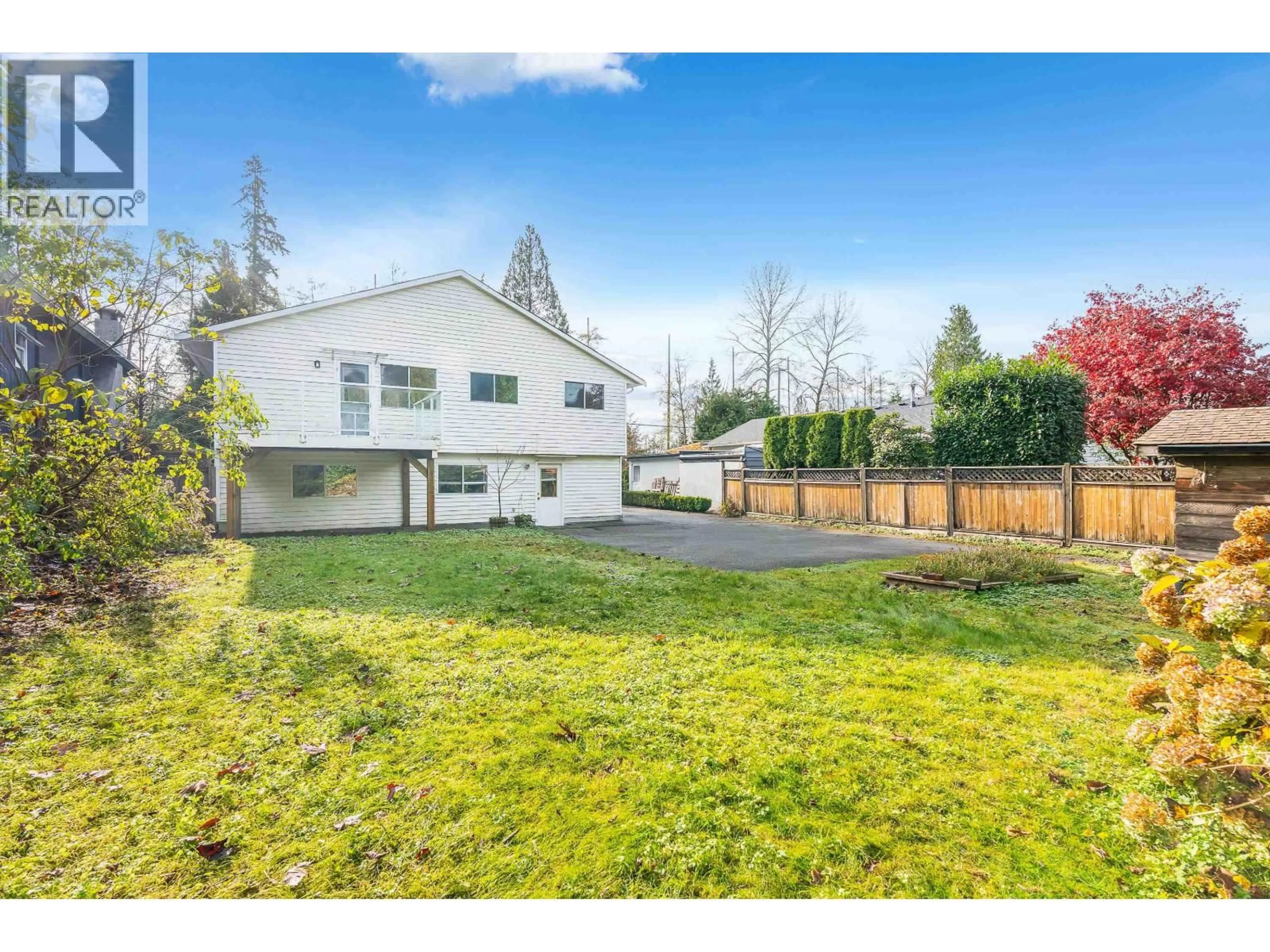 A pic from outside/outdoor area/front of a property/back of a property/a pic from drone, unknown for 3868 MT SEYMOUR PARKWAY, North Vancouver British Columbia V7G1C4