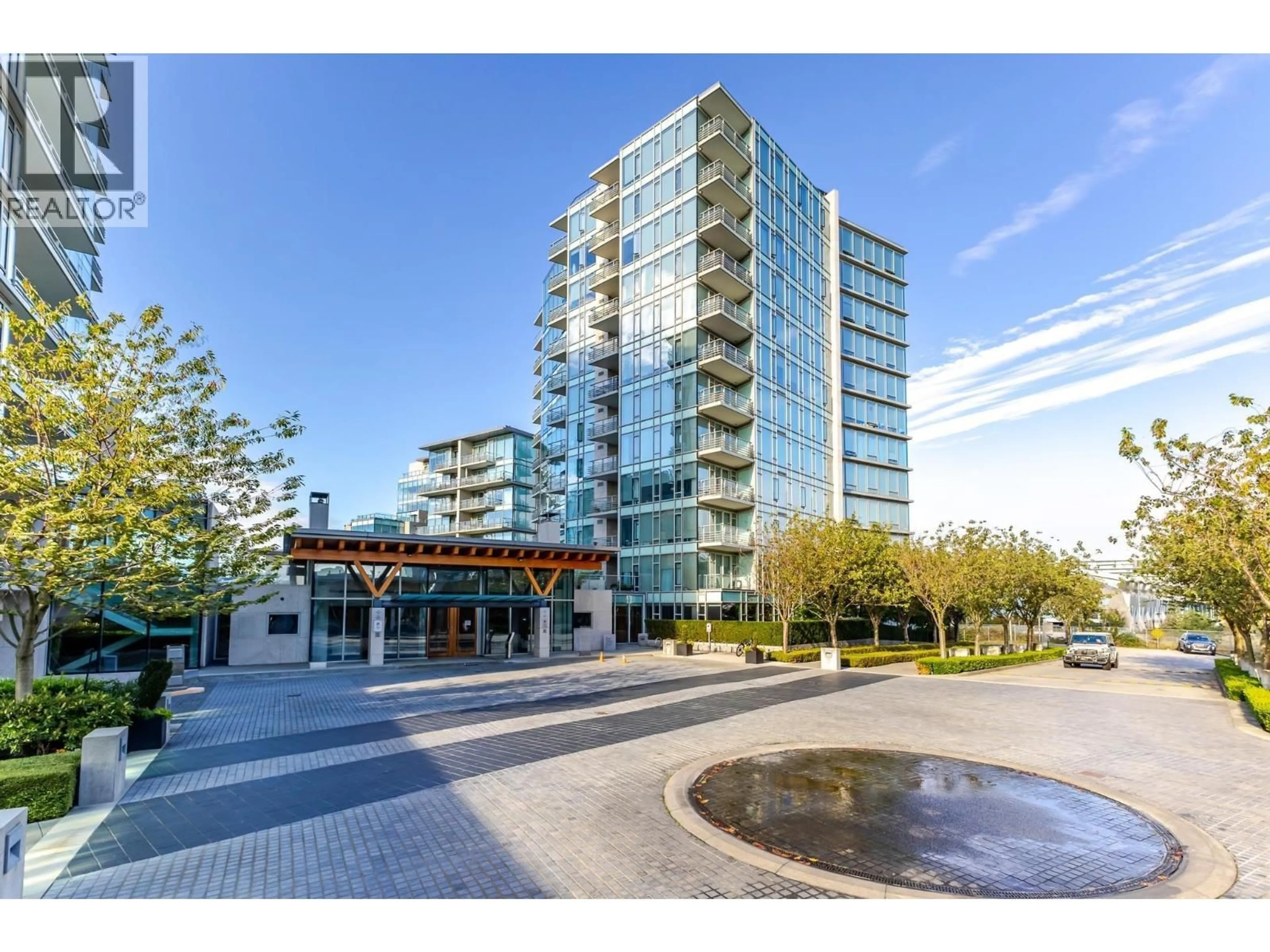 Indoor foyer for 207 - 5177 BRIGHOUSE WAY, Richmond British Columbia V7C0A7