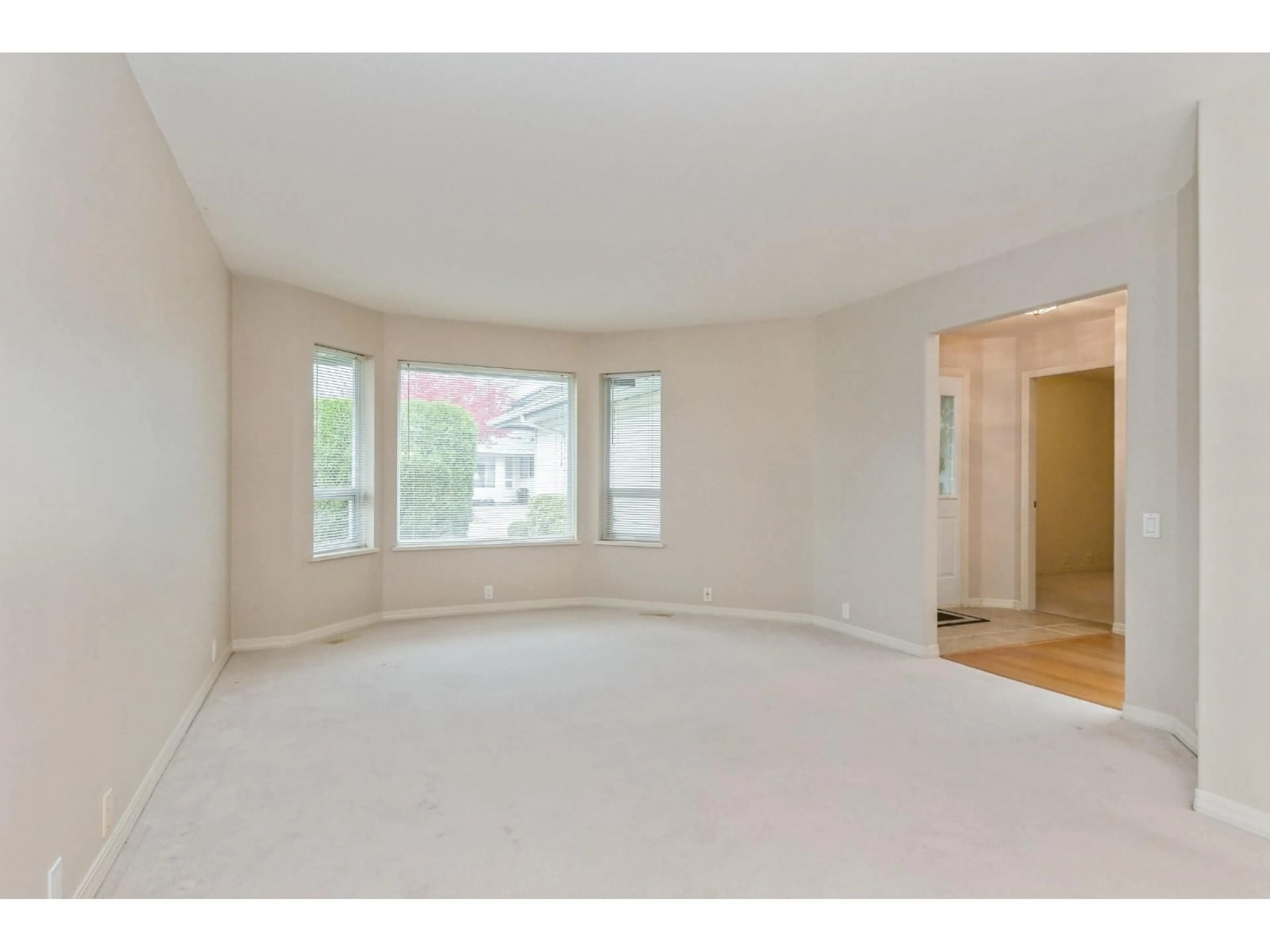 A pic of a room for 106 - 31406 UPPER MACLURE, Abbotsford British Columbia V2T5L8