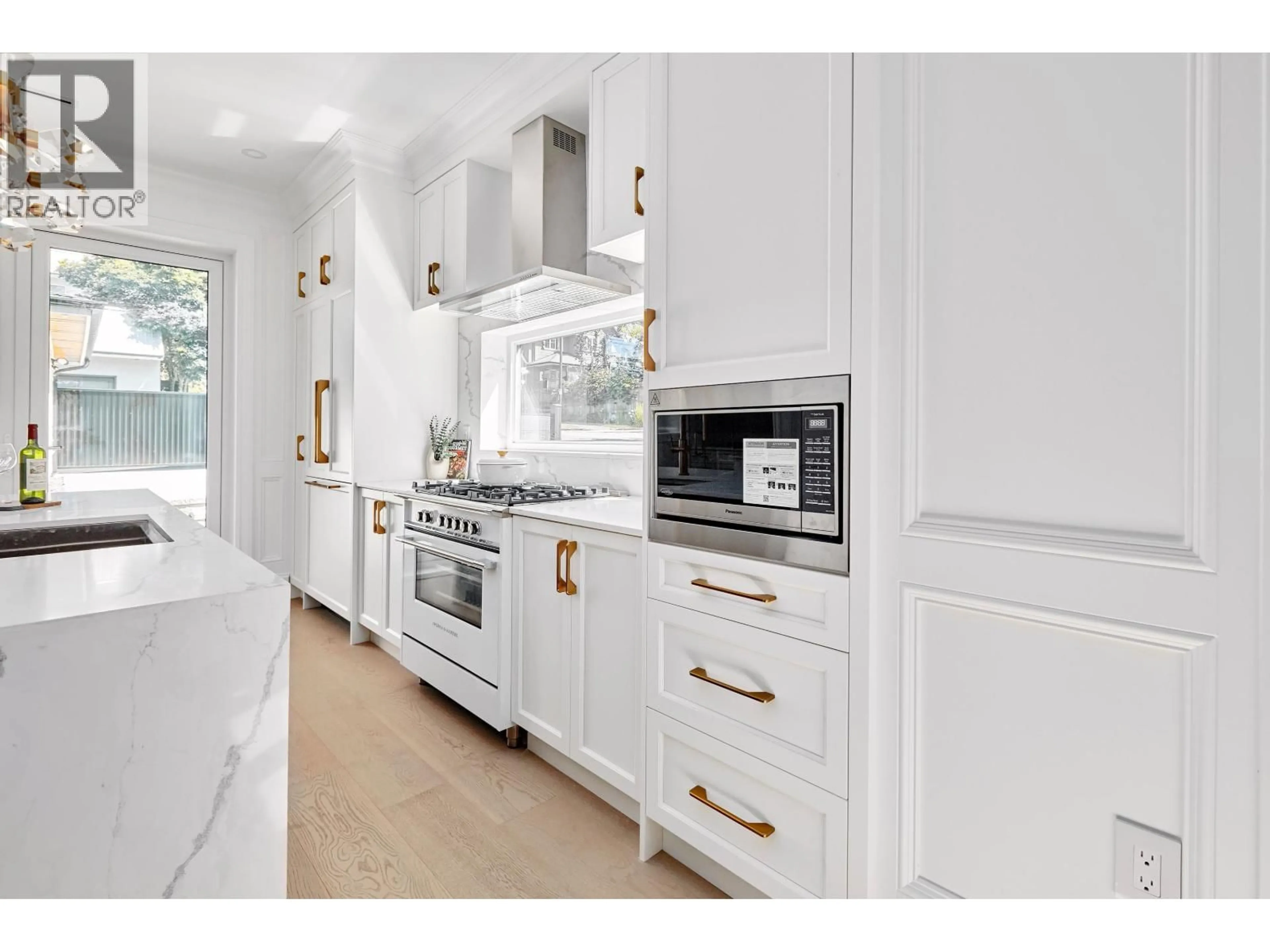 Open concept kitchen, unknown for 5081 CROWN STREET, Vancouver British Columbia V6N2P4