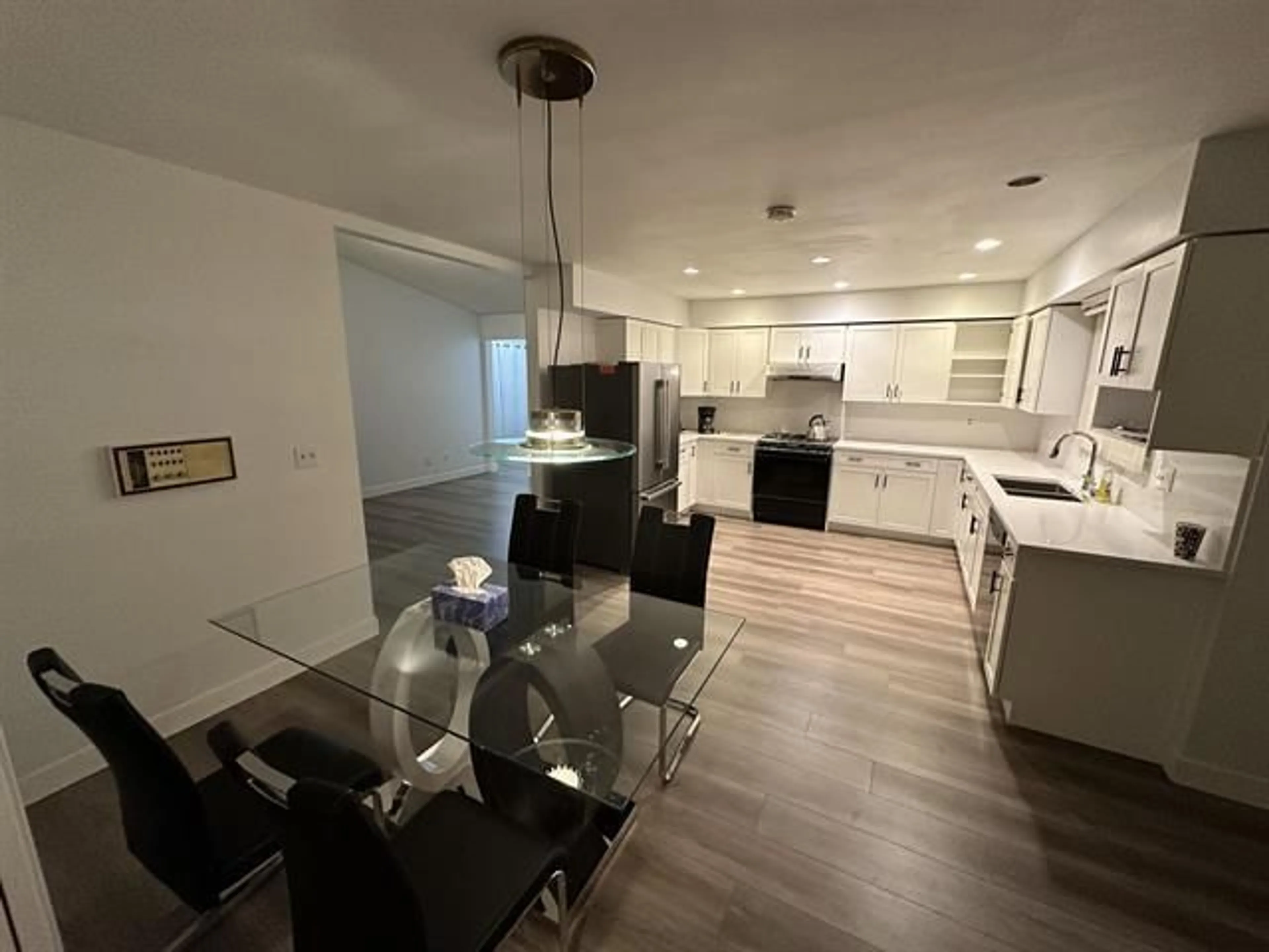 Open concept kitchen, unknown for 11515 COMMONWEALTH, Delta British Columbia V4E2W1