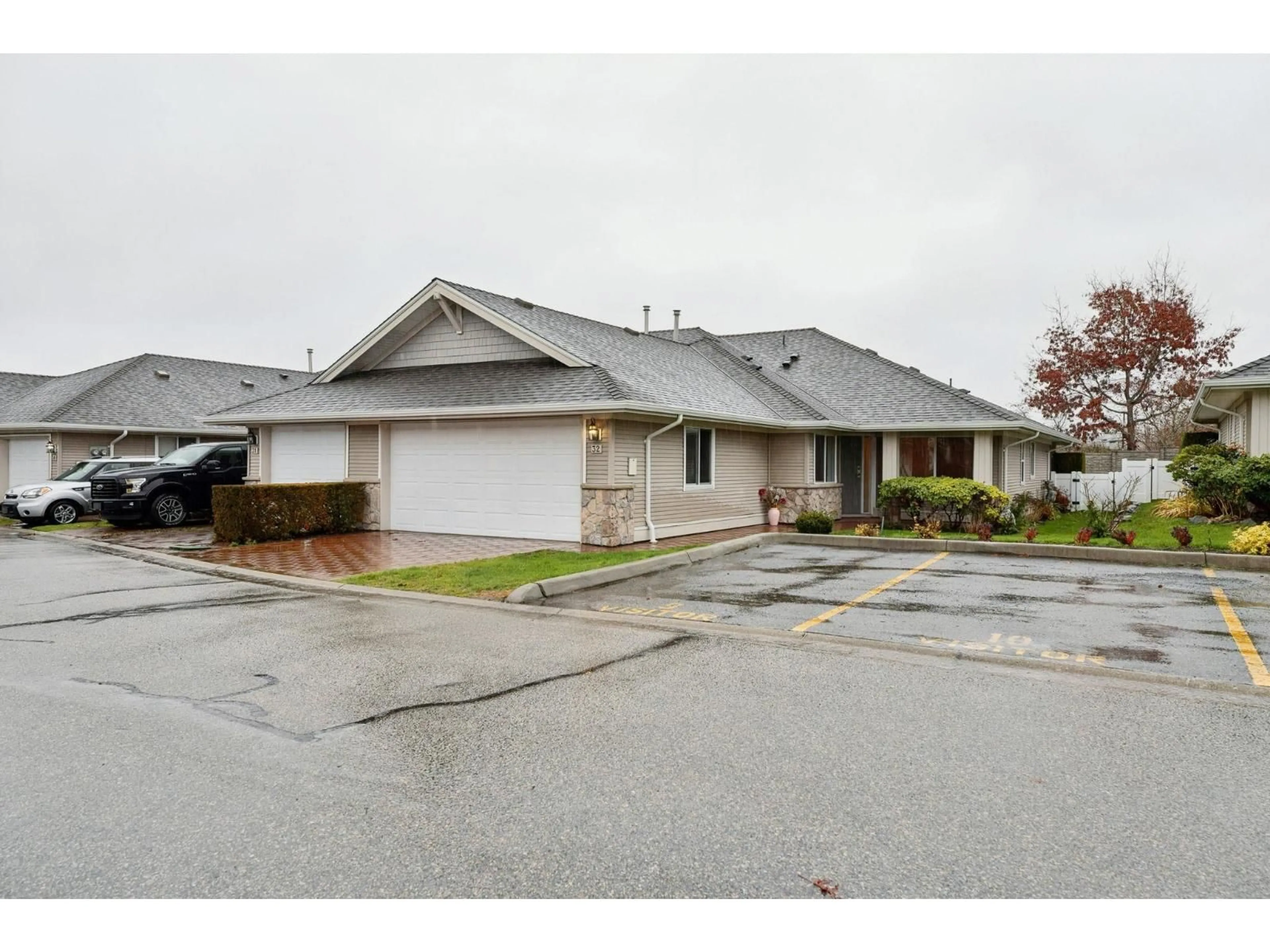 Unknown for 32 - 17516 4TH, Surrey British Columbia V3S0R9