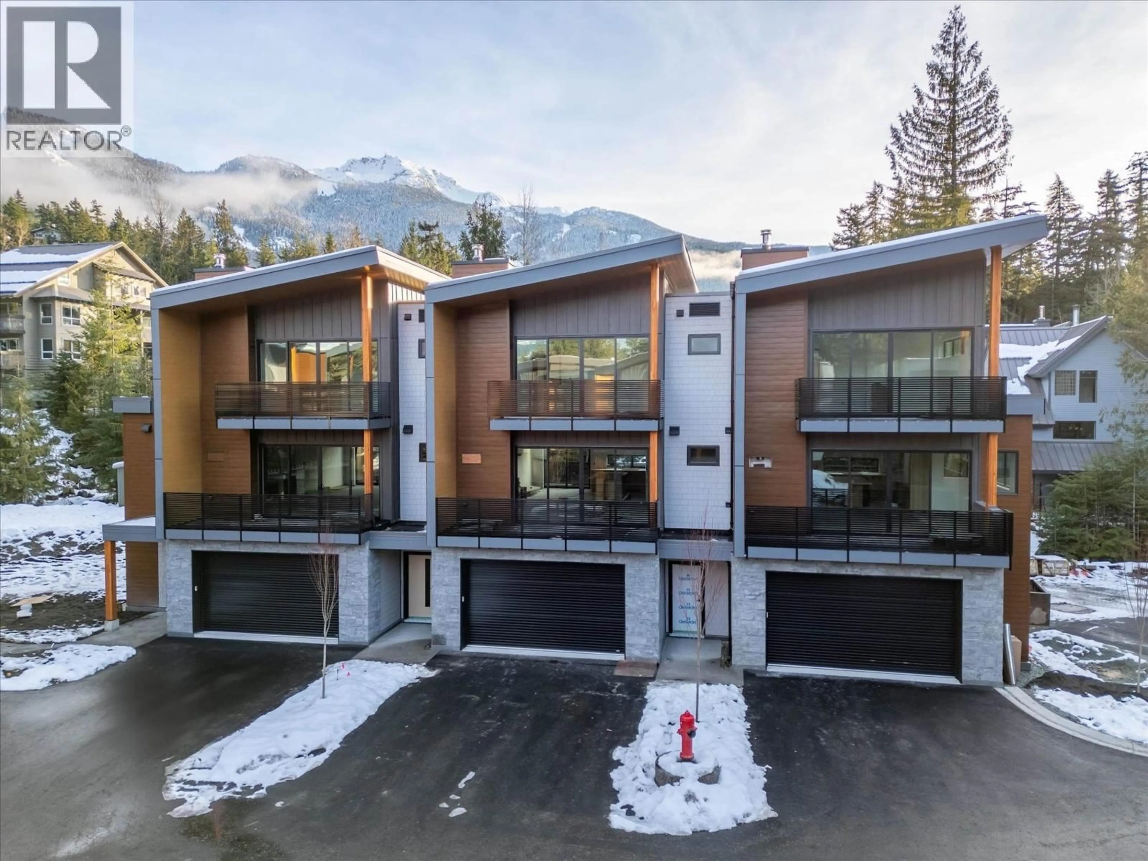 A pic from outside/outdoor area/front of a property/back of a property/a pic from drone, mountain view for 15 - 2077 GARIBALDI WAY, Whistler British Columbia V8E0A6