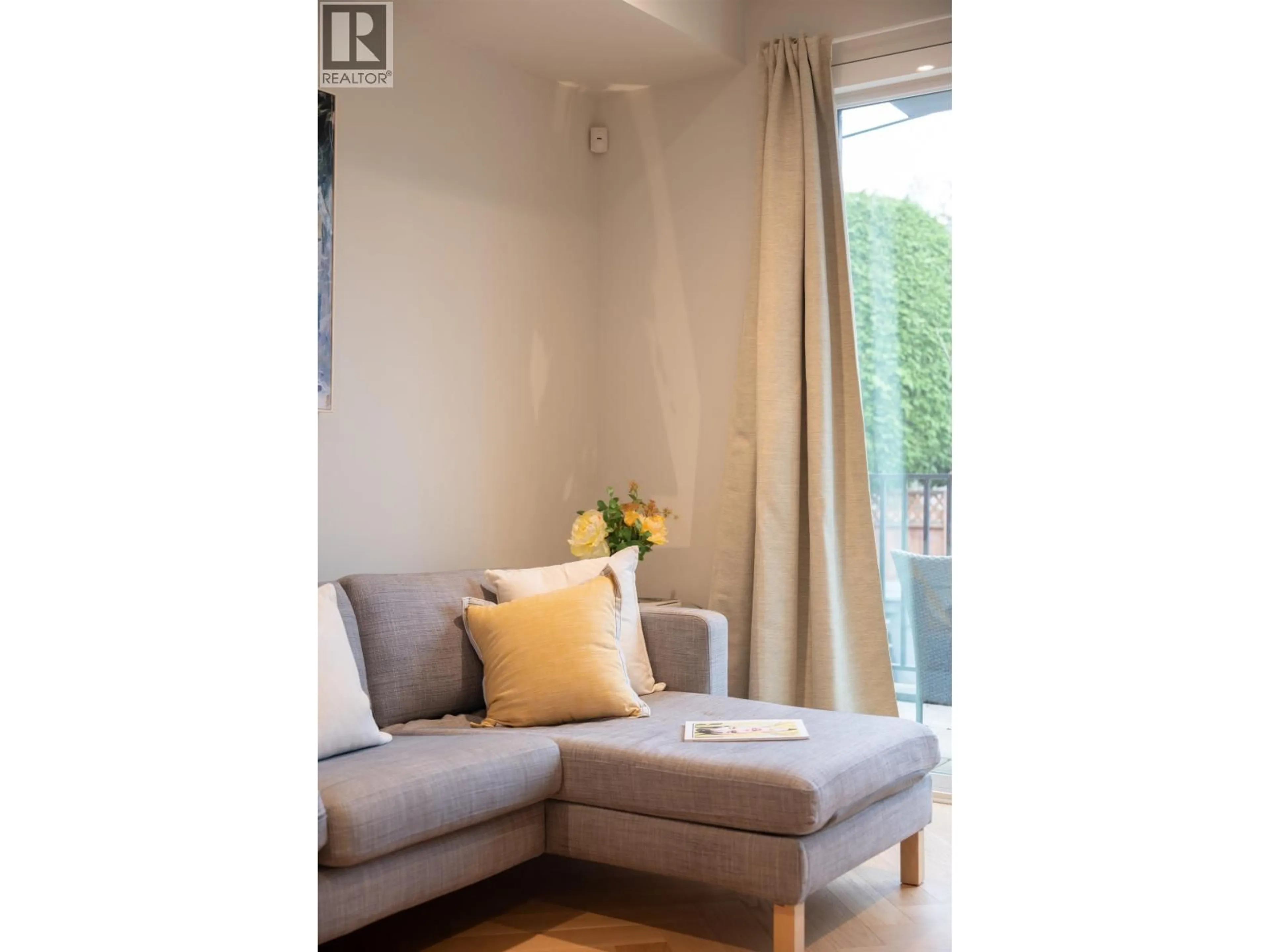 Living room with furniture, unknown for 173 - 805 49TH AVENUE, Vancouver British Columbia V5Z0A1