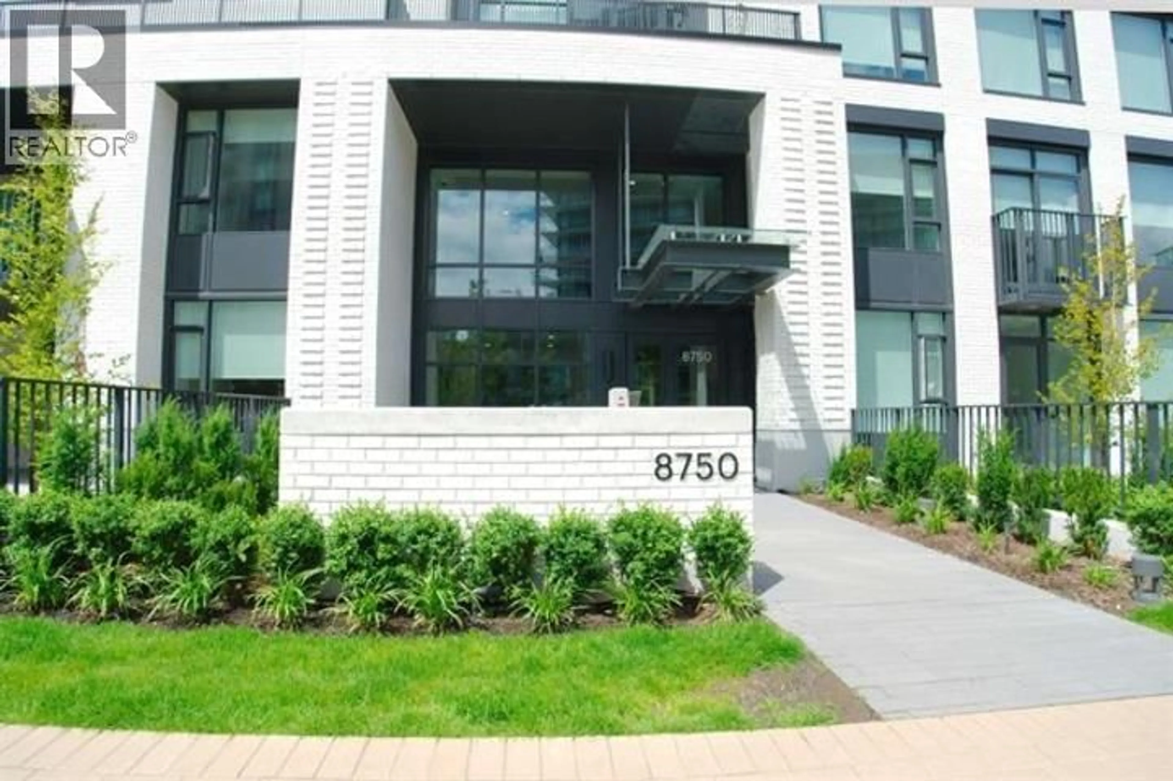 Indoor foyer for 502 - 8750 UNIVERSITY CRESCENT, Burnaby British Columbia V5A0G9